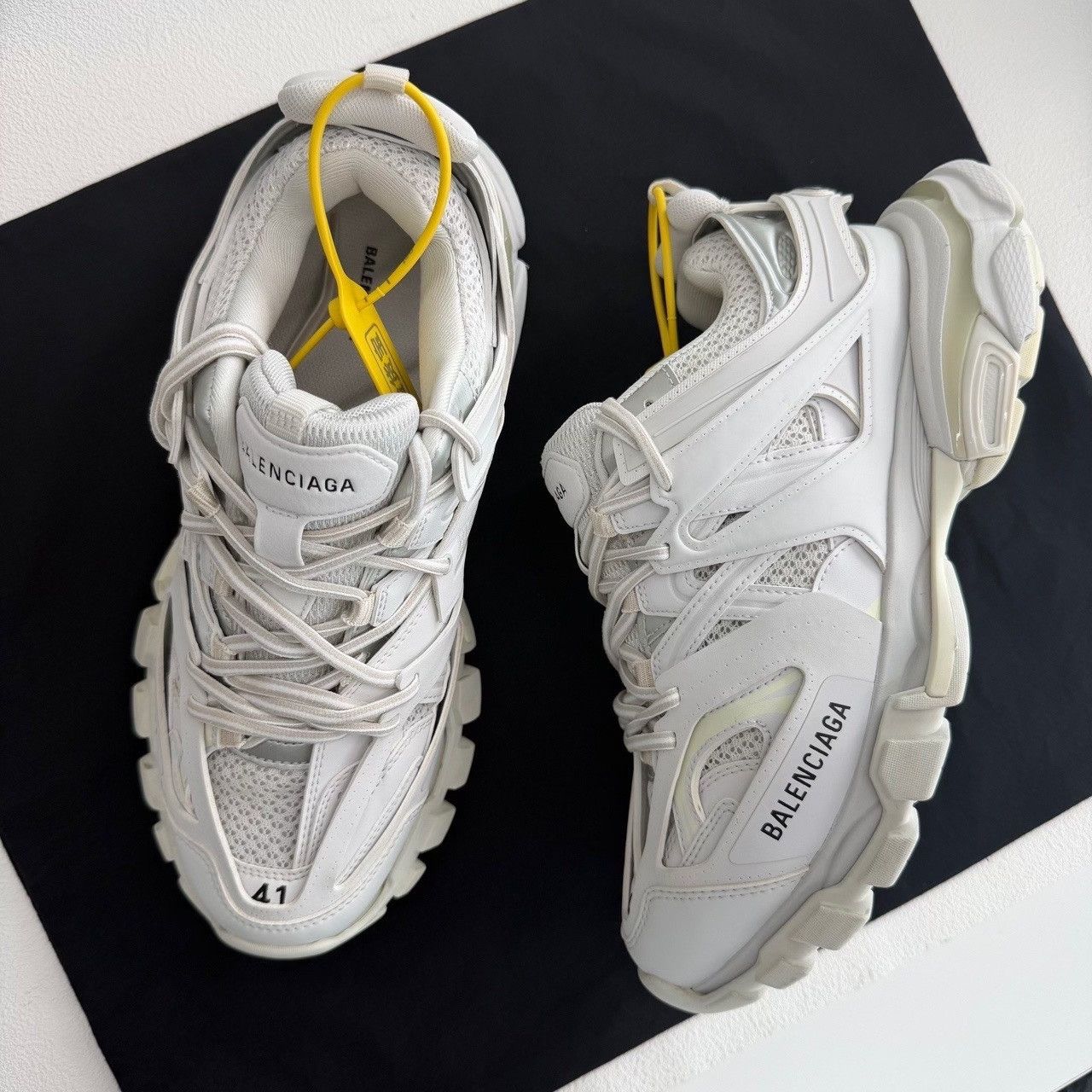 Balenciaga Balenciaga White Lowtop Sneakers 8.5 Men Size US 8.5 / EU 41-42 - 8 Thumbnail