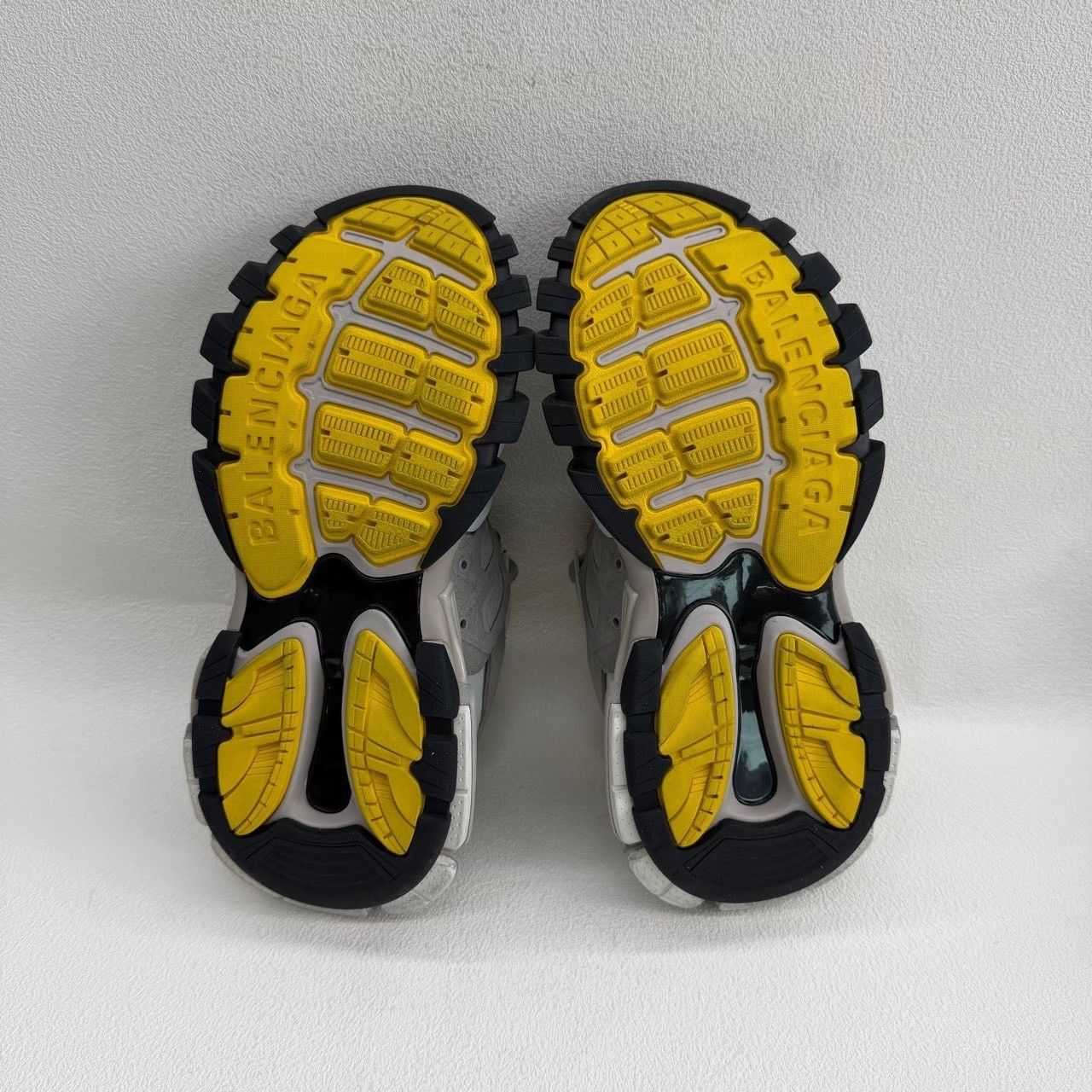 Balenciaga Balenciaga Casual Yellow Lowtop Sneakers 7.5 Men Size US 7.5 / EU 40-41 - 7 Thumbnail