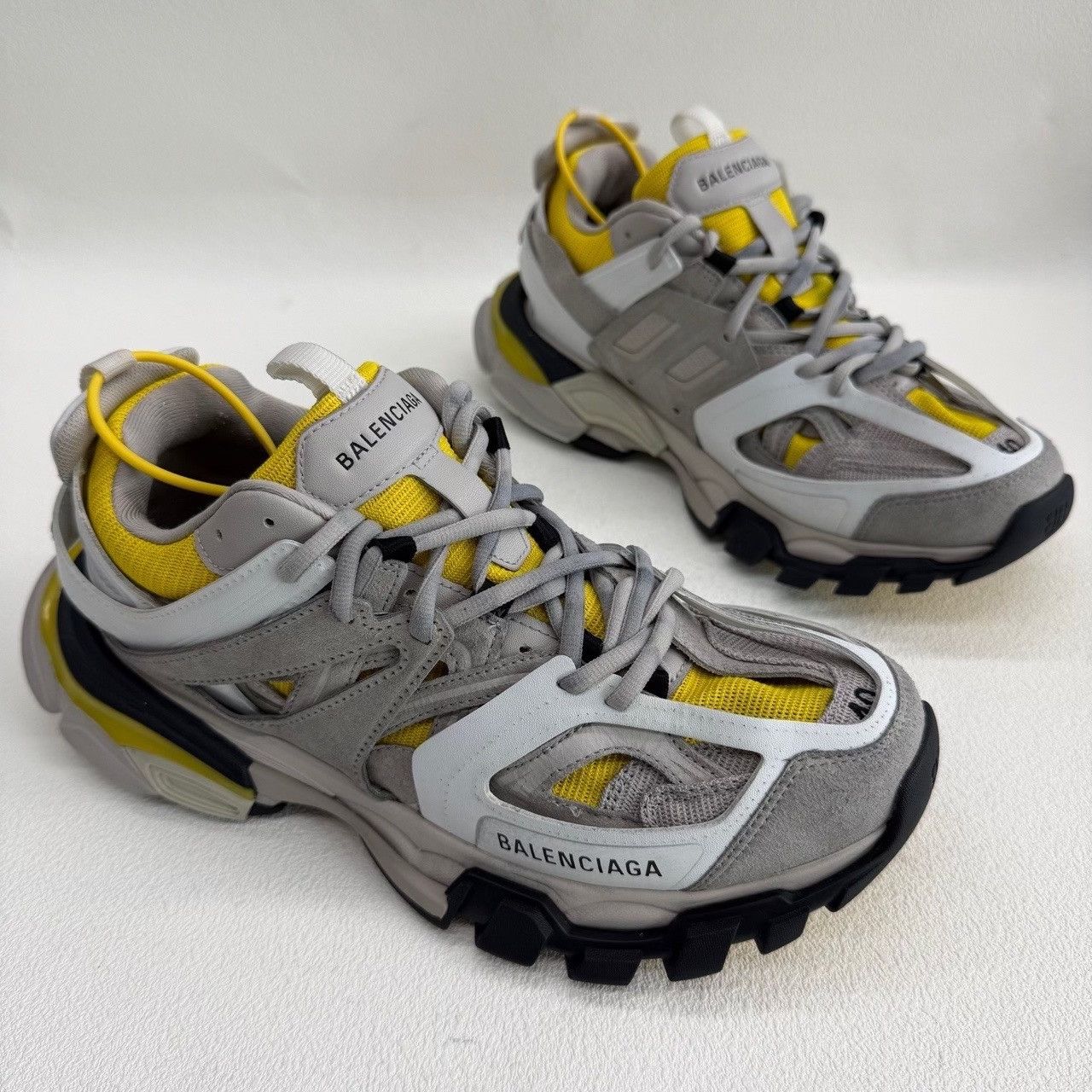 Balenciaga Balenciaga Casual Yellow Lowtop Sneakers 7.5 Men Size US 7.5 / EU 40-41 - 3 Thumbnail