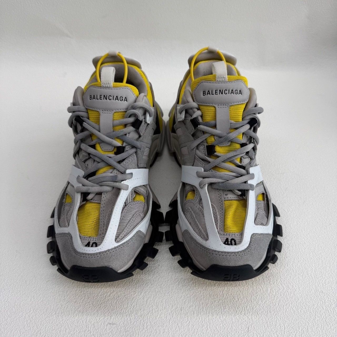 Balenciaga Balenciaga Casual Yellow Lowtop Sneakers 7.5 Men Size US 7.5 / EU 40-41 - 2 Thumbnail