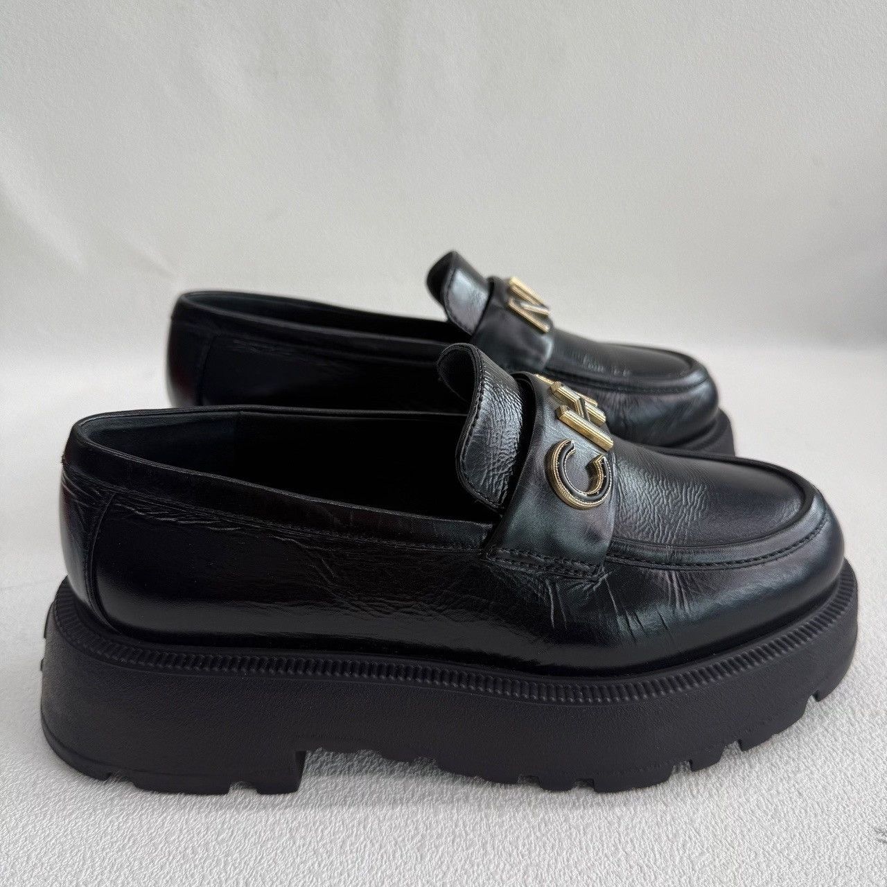 Chanel Chanel Leather Black Lowtop Sneakers us_5 Women Size US 5 / IT 35 - 3 Thumbnail