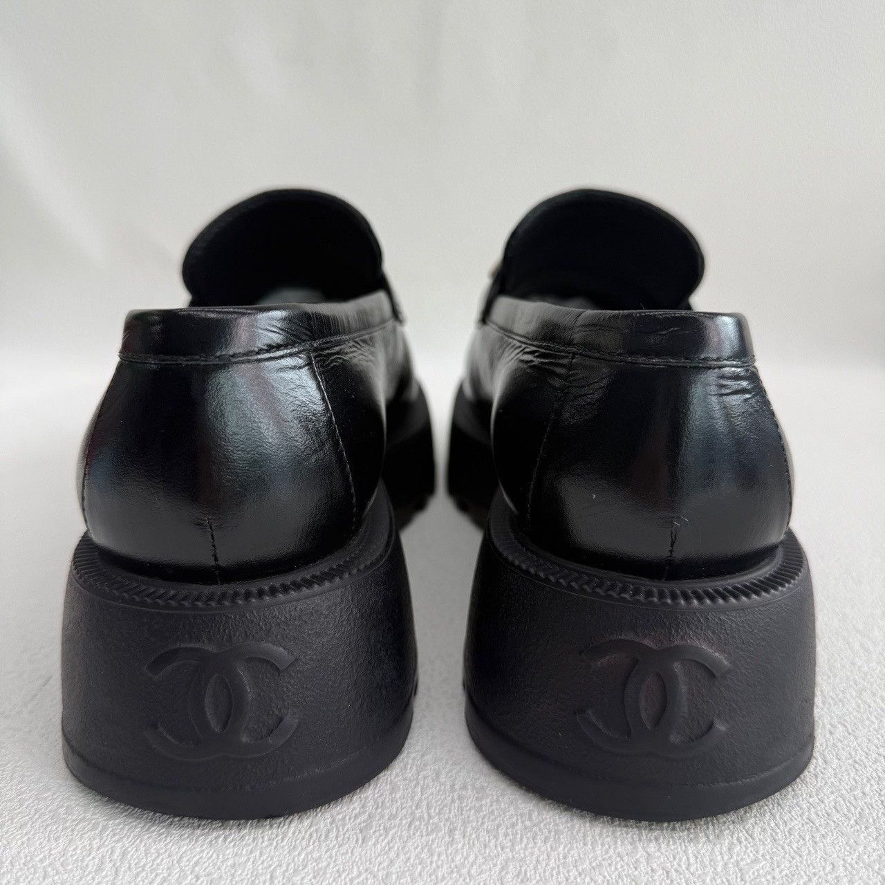 Chanel Chanel Leather Black Lowtop Sneakers us_5 Women Size US 5 / IT 35 - 5 Thumbnail
