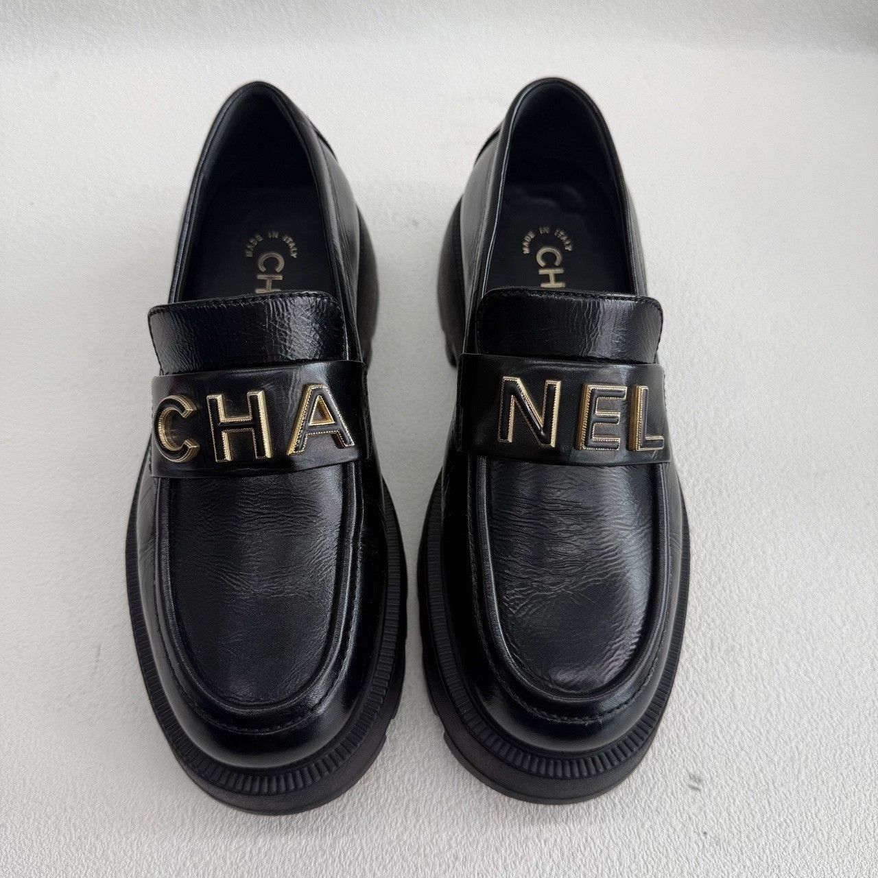 Chanel Chanel Leather Black Lowtop Sneakers us_5 Women Size US 5 / IT 35 - 4 Thumbnail