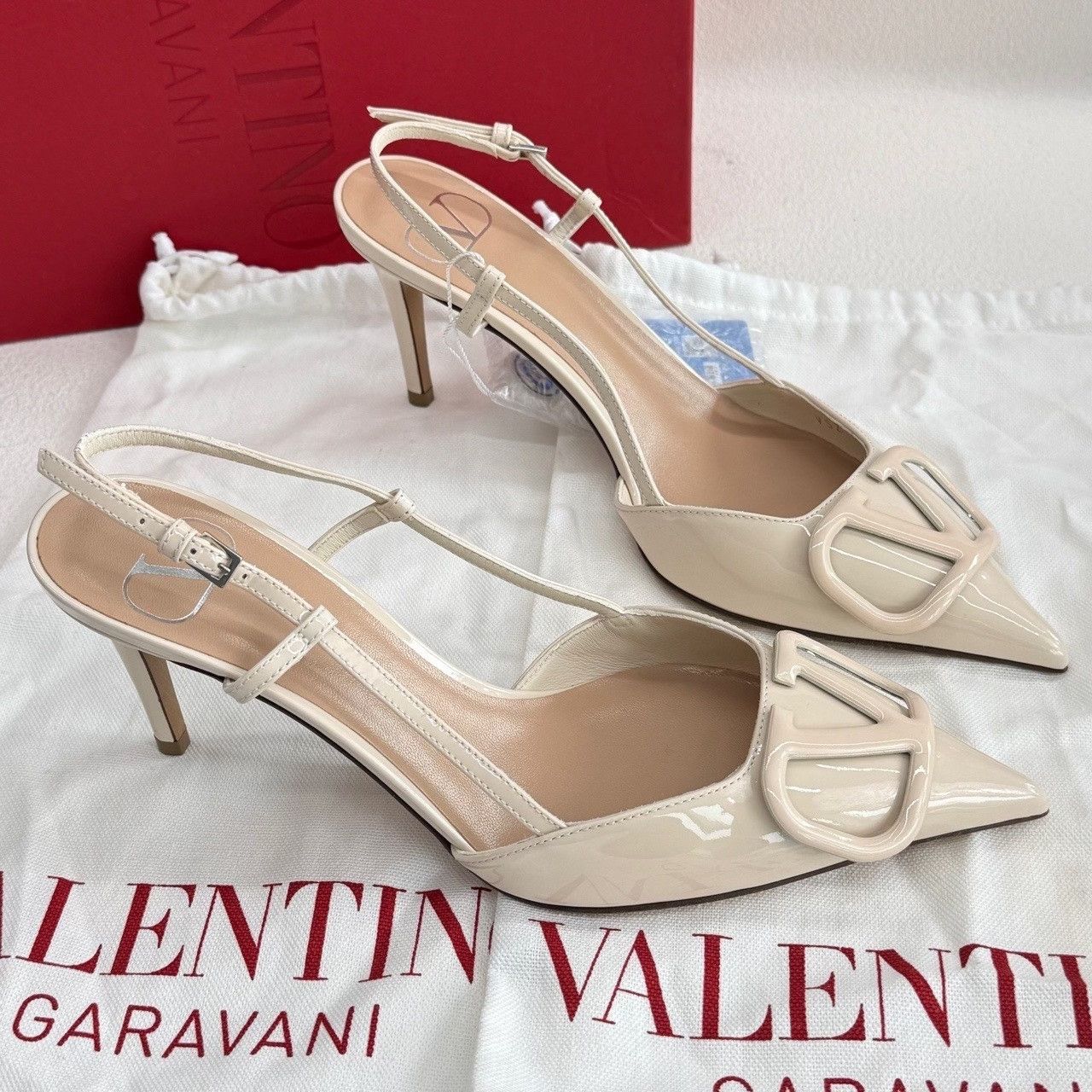 Valentino Valentino Retro White Sandals us_6 Women Size US 6 / IT 36 - 4 Thumbnail