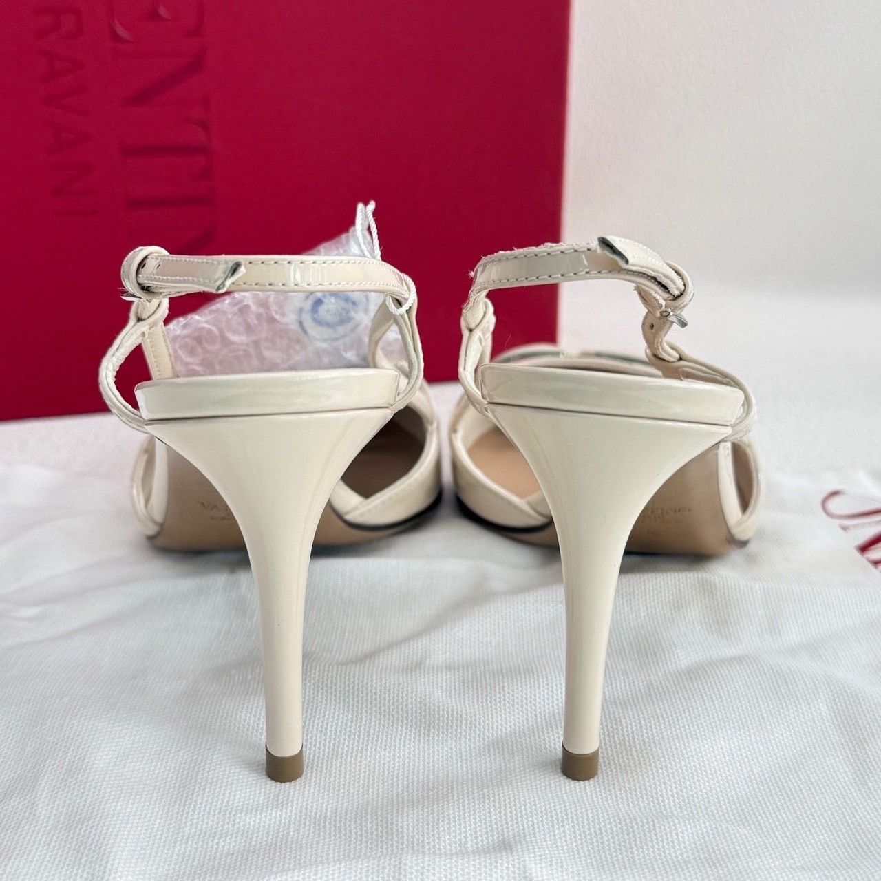 Valentino Valentino Retro White Sandals us_6 Women Size US 6 / IT 36 - 5 Thumbnail