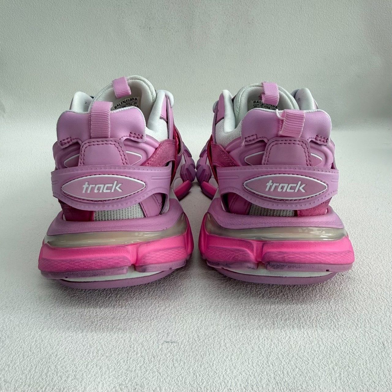 Balenciaga Balenciaga Mesh Pink Lowtop Sneakers us_9 Women Size US 9 / IT 39 - 8 Thumbnail