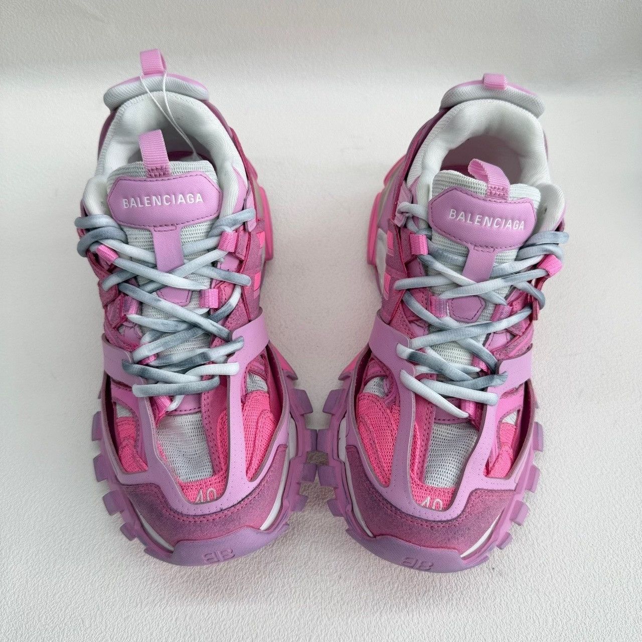 Balenciaga Balenciaga Mesh Pink Lowtop Sneakers us_9 Women Size US 9 / IT 39 - 9 Thumbnail
