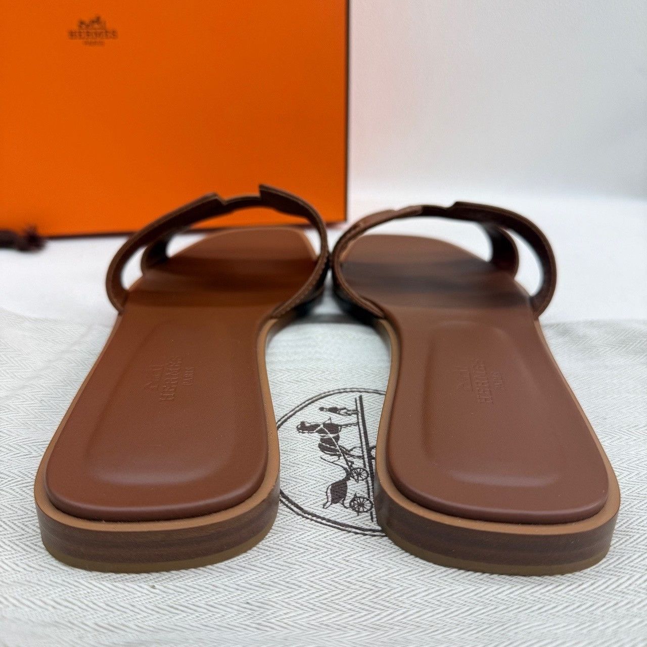 Hermes Hermes Brown Sandals us_7-5 Women Size US 7.5 / IT 37.5 - 6 Thumbnail