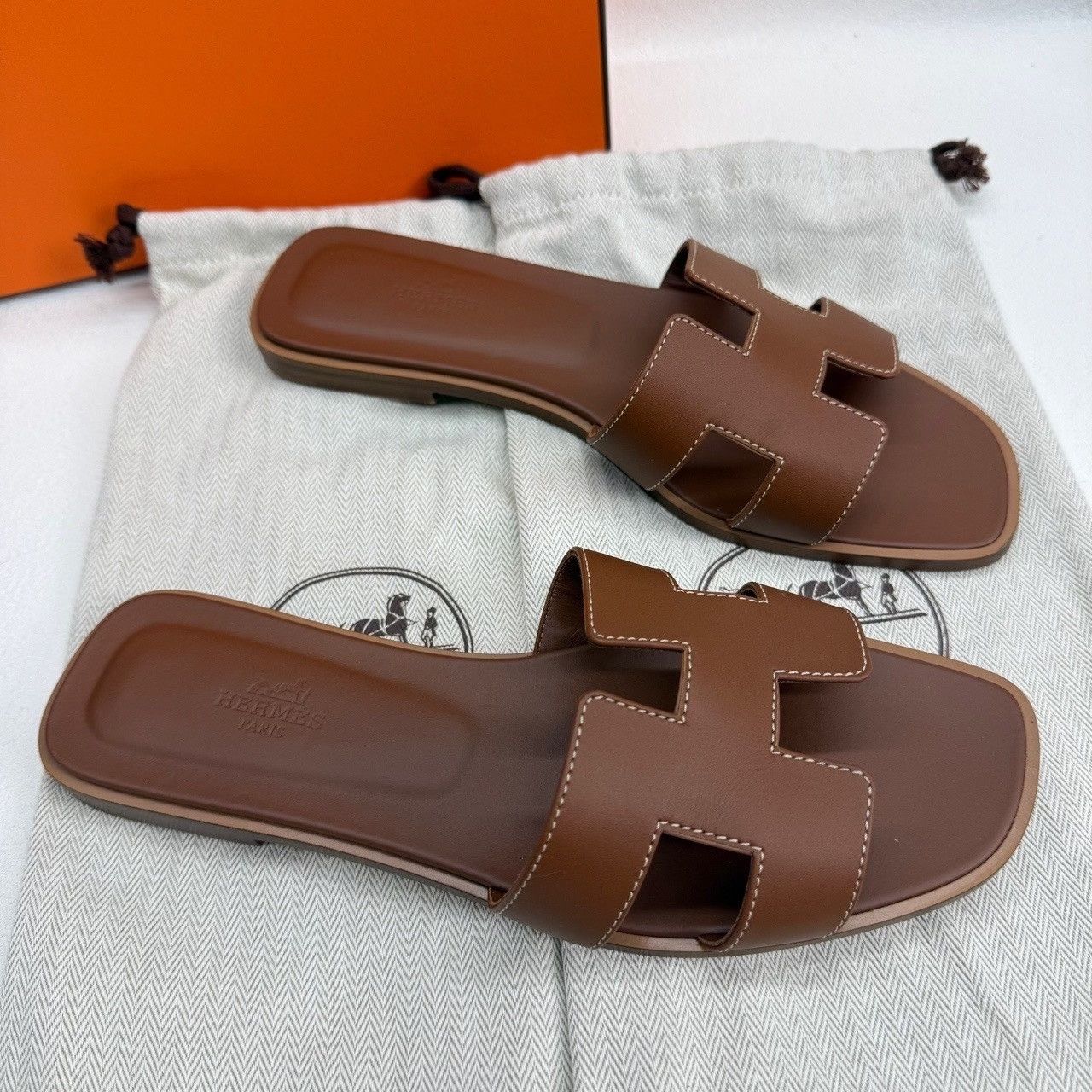 Hermes Hermes Brown Sandals us_7-5 Women Size US 7.5 / IT 37.5 - 4 Thumbnail