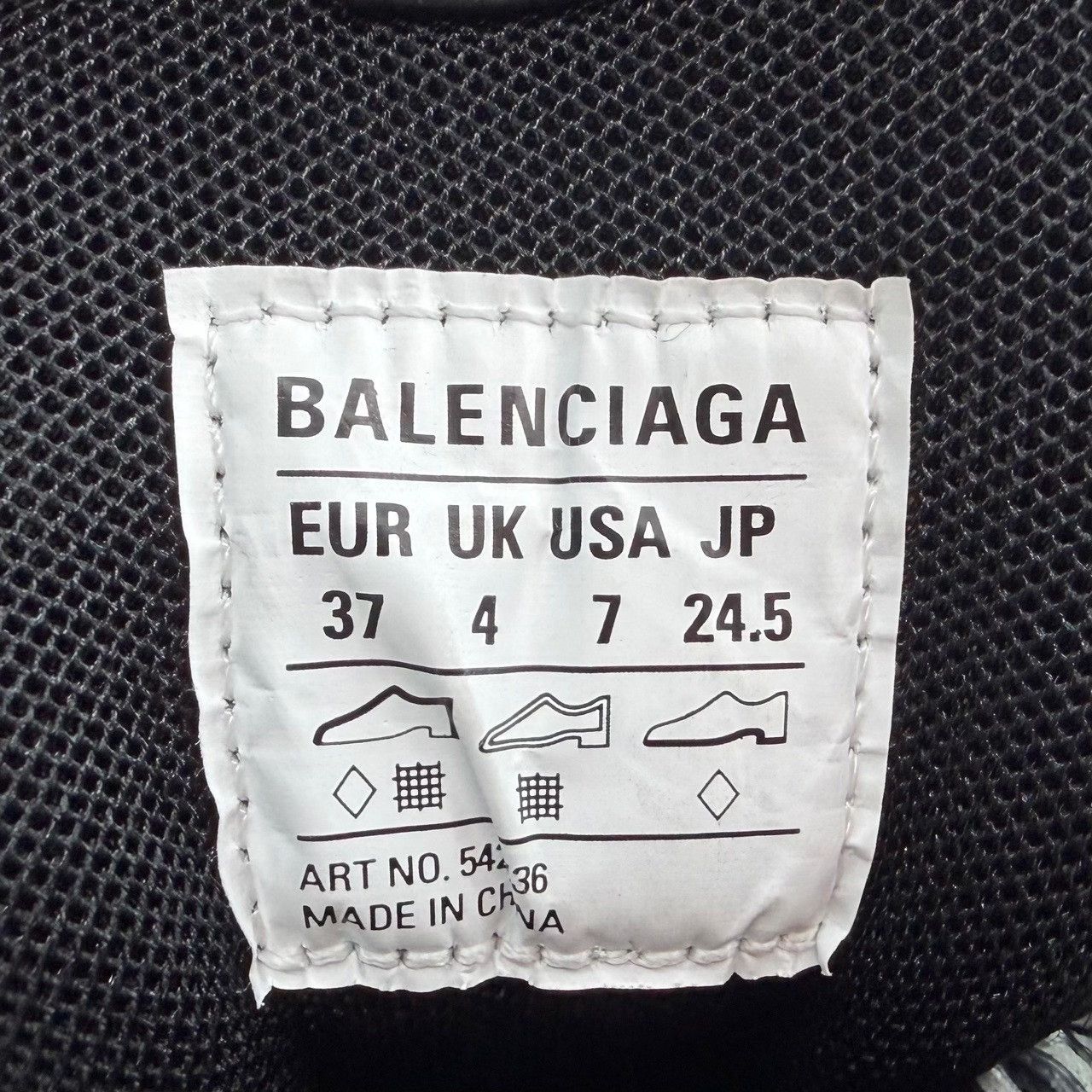 Balenciaga Balenciaga Silver Lowtop Sneakers us_6-5 Women Size US 6.5 / IT 36.5 - 6 Thumbnail