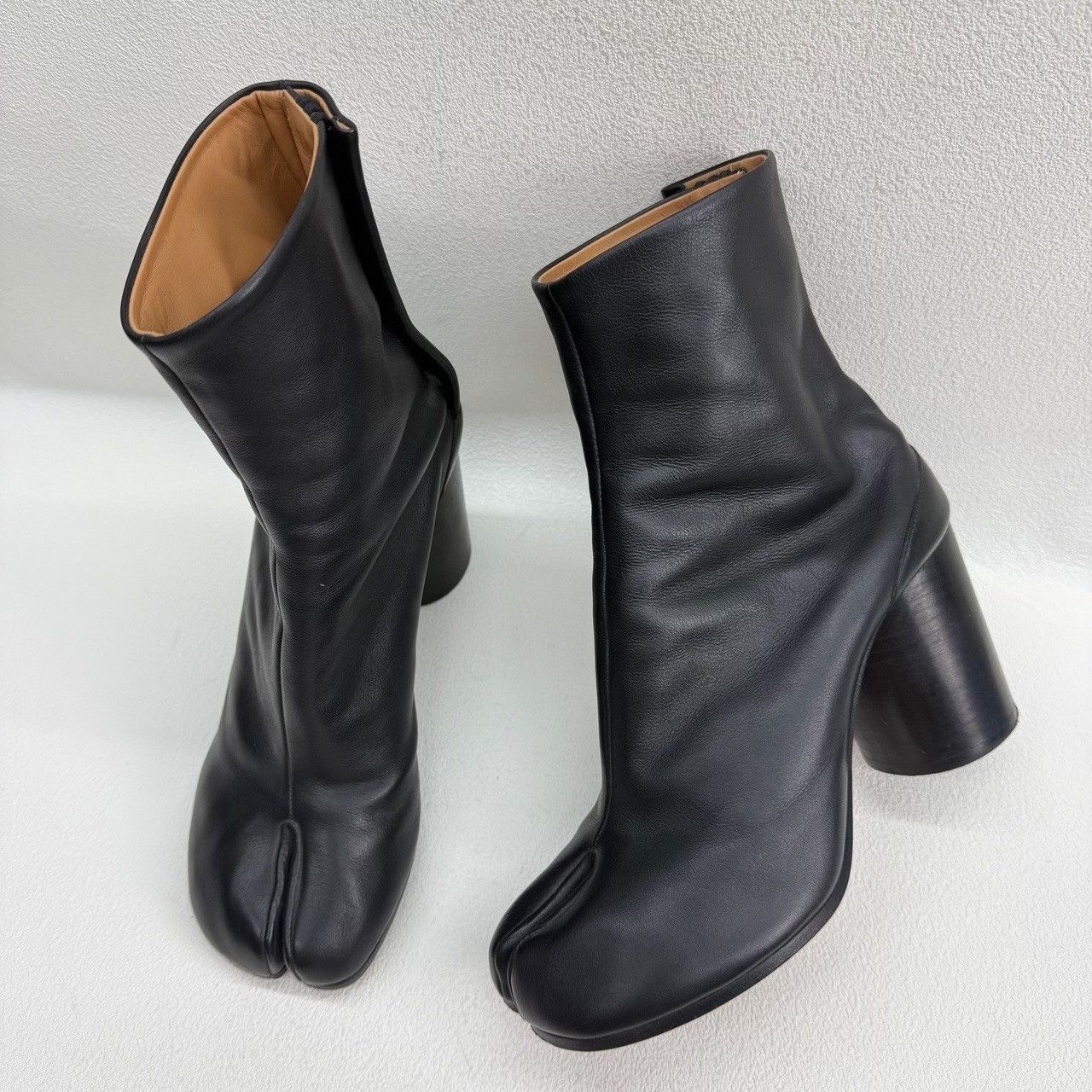 Maison Margiela Maison Margiela Black Boots us_8-5 Women Size US 8.5 / IT 38.5 - 8 Thumbnail
