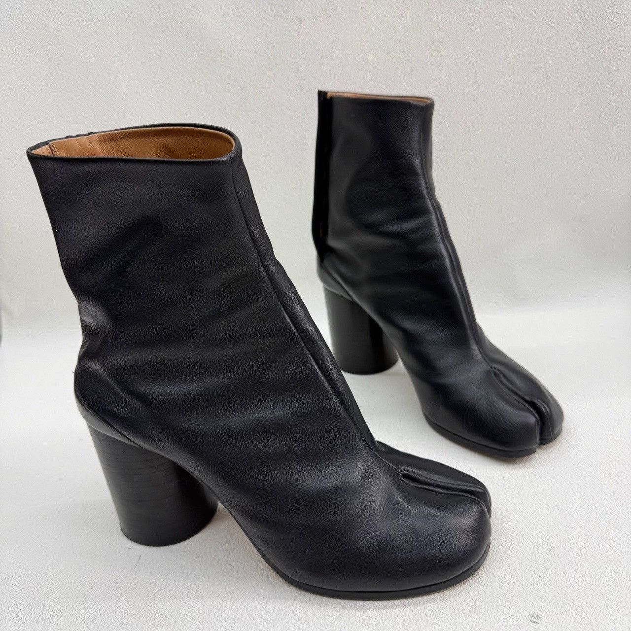 Maison Margiela Maison Margiela Black Boots us_8-5 Women Size US 8.5 / IT 38.5 - 3 Thumbnail