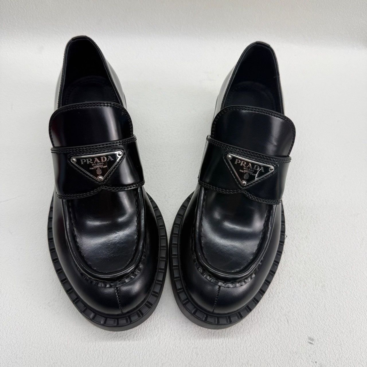 Prada Prada Retro Black Lowtop Sneakers us_6 Women Size US 6 / IT 36 - 9 Thumbnail