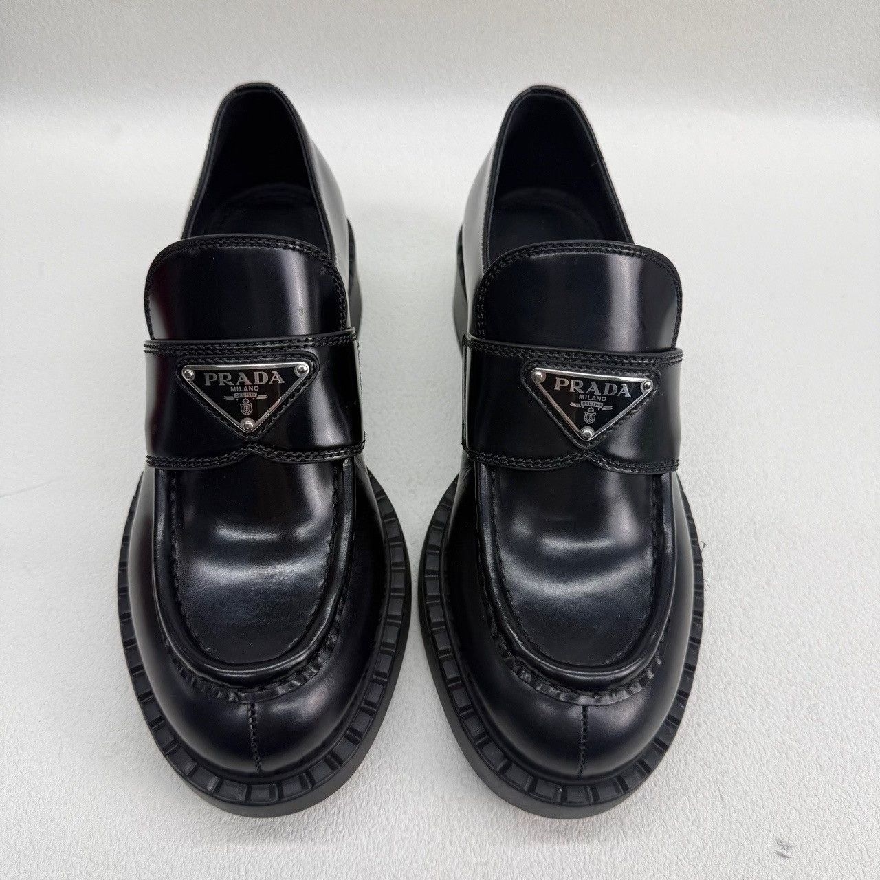 Prada Prada Retro Black Lowtop Sneakers us_6 Women Size US 6 / IT 36 - 2 Thumbnail