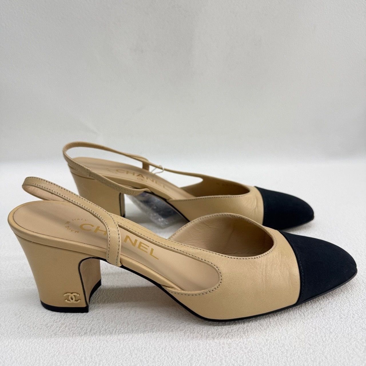 Chanel Chanel Beige Sandals us_6 Women Size US 6 / IT 36 - 4 Thumbnail