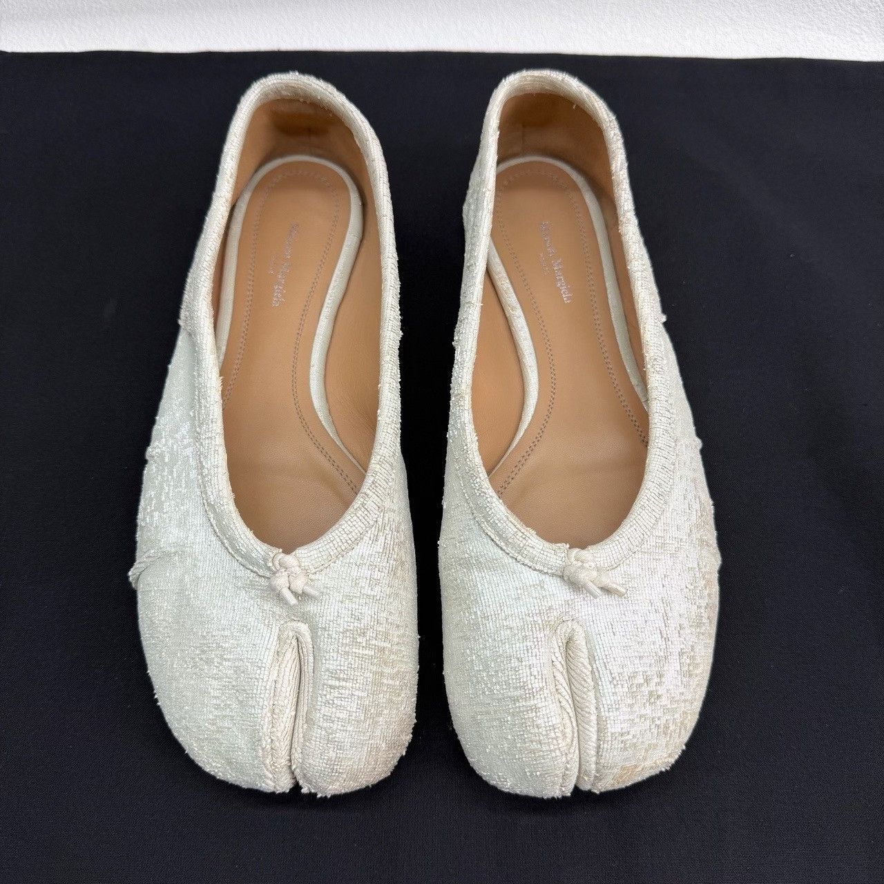 Maison Margiela Maison Margiela White Lowtop Sneakers us_7-5 Women Size US 7.5 / IT 37.5 - 2 Thumbnail