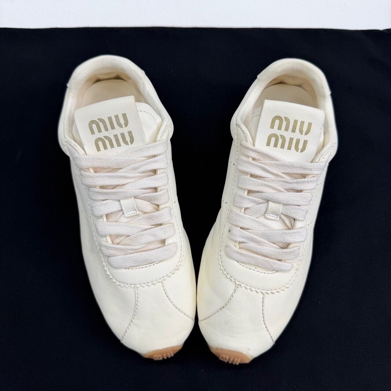 Miu Miu Miu Miu Leather White Lowtop Sneakers us_6 Women Size US 6 / IT 36 - 9 Thumbnail