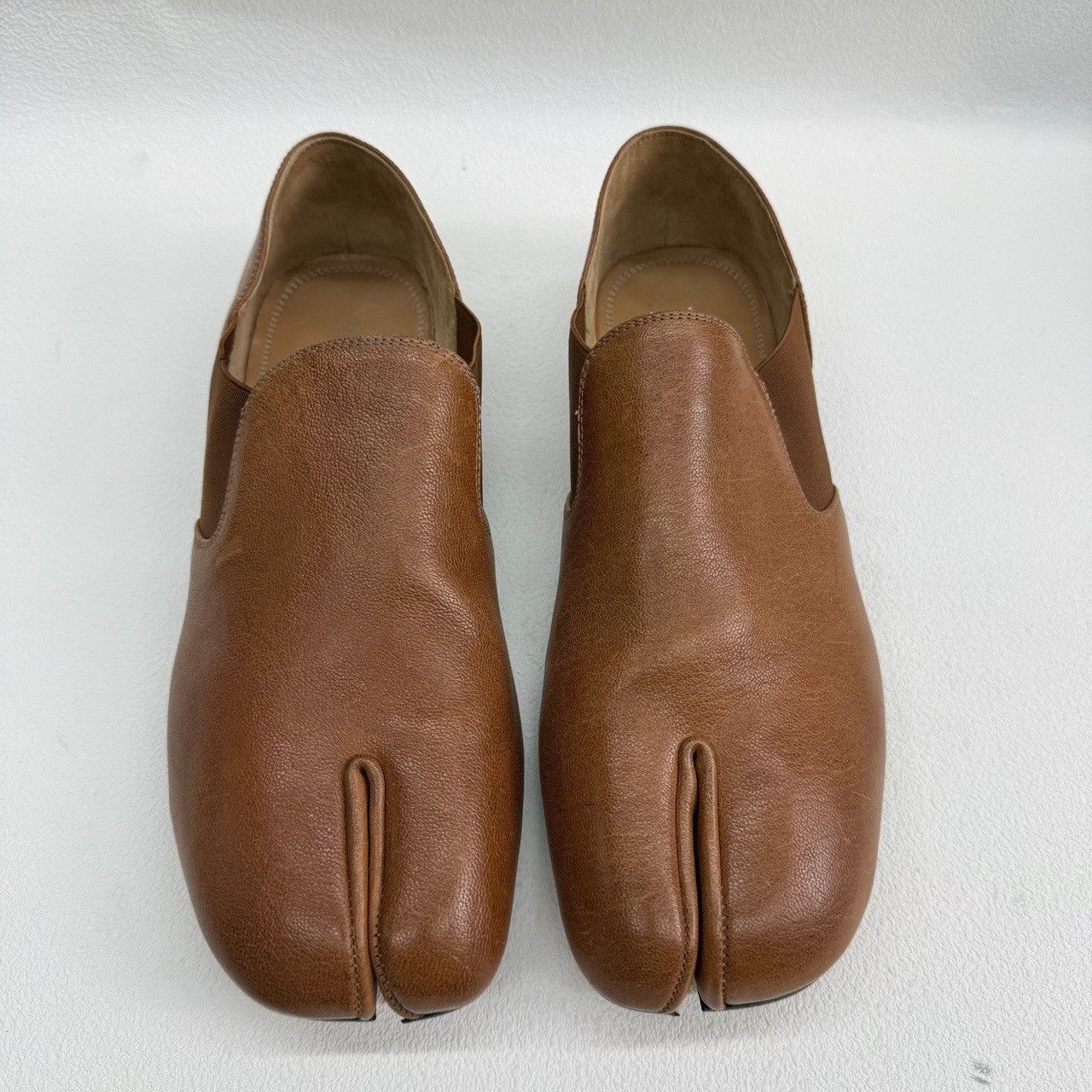 Maison Margiela Maison Margiela Leather Brown Lowtop Sneakers 8.5 Men Size US 8.5 / EU 41-42 - 2 Thumbnail