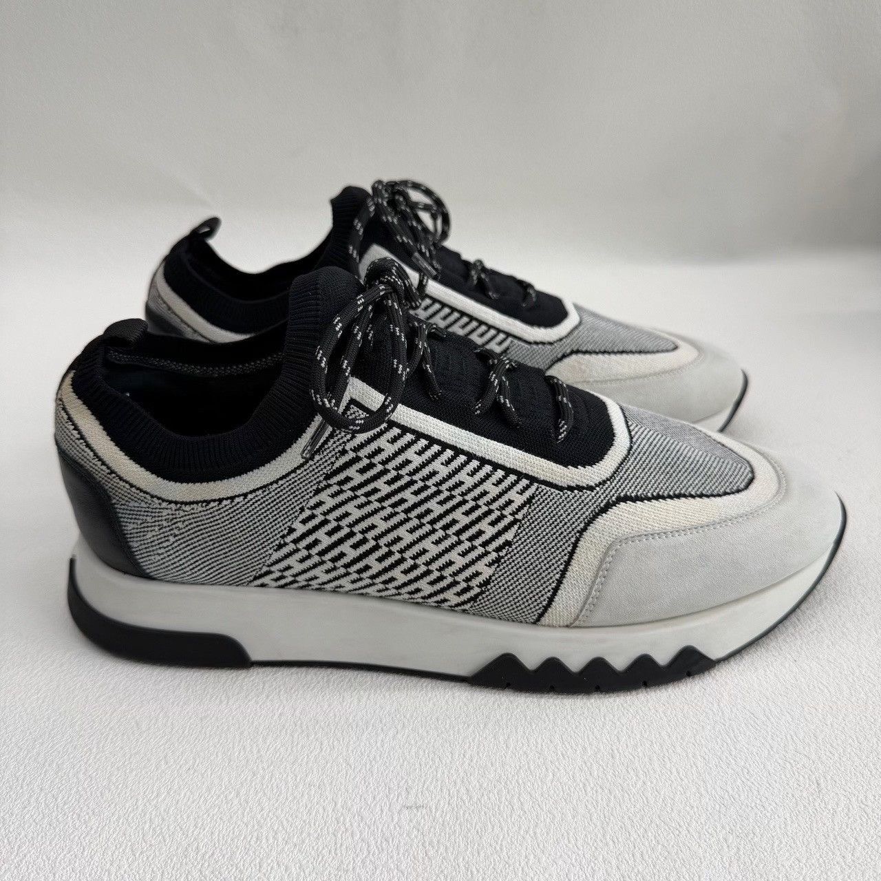 Hermes Hermes Leather Black Lowtop Sneakers 10 Men Size US 10 / EU 43 - 4 Thumbnail