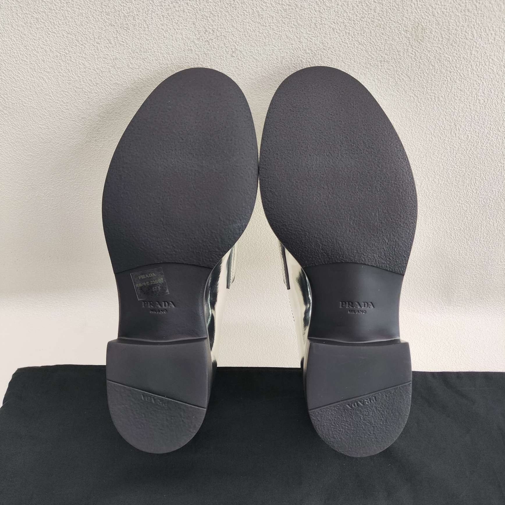 Prada Prada Leather Silver Lowtop Sneakers us_6-5 Women Size US 6.5 / IT 36.5 - 7 Thumbnail