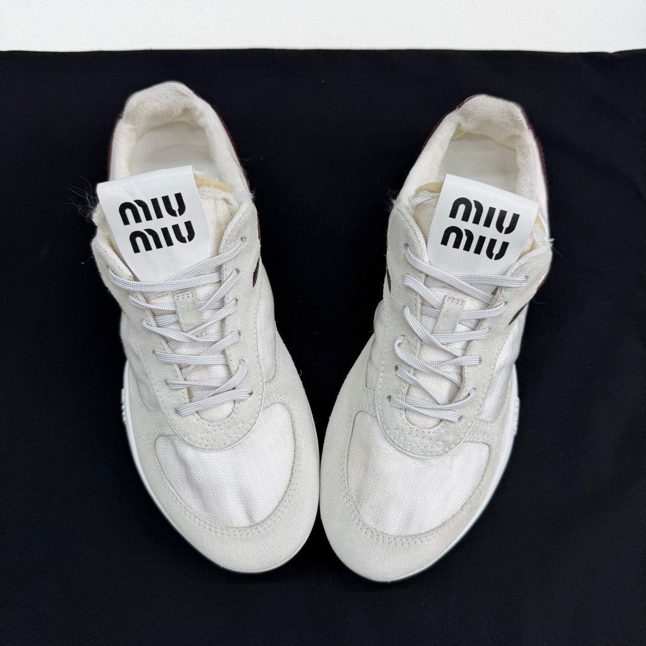 Miu Miu Miu Miu White Lowtop Sneakers us_6-5 Women Size US 6.5 / IT 36.5 - 9 Thumbnail