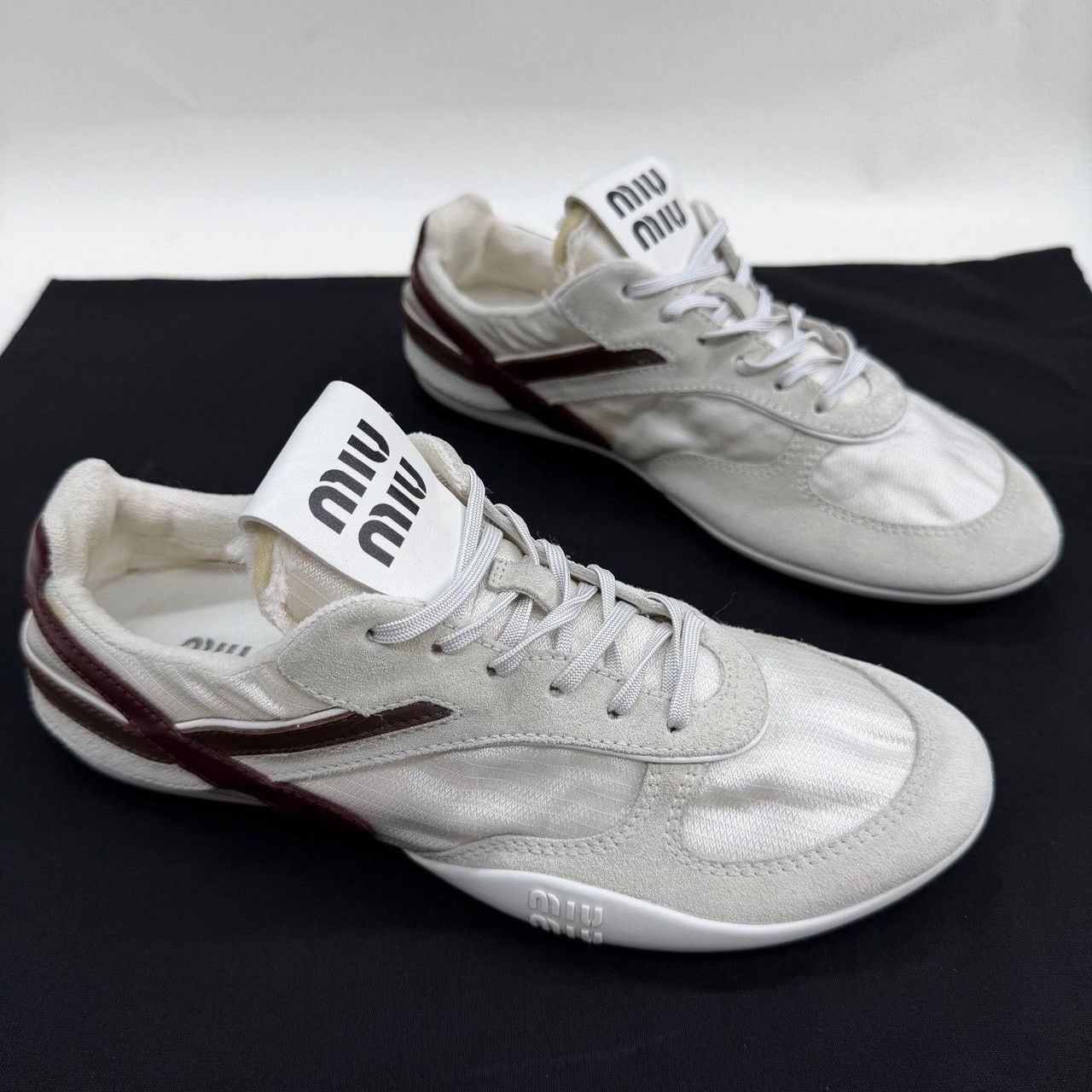 Miu Miu Miu Miu White Lowtop Sneakers us_6-5 Women Size US 6.5 / IT 36.5 - 3 Thumbnail