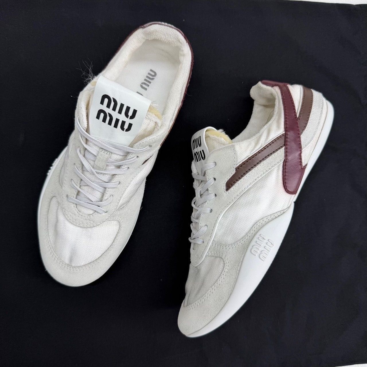 Miu Miu Miu Miu White Lowtop Sneakers us_6-5 Women Size US 6.5 / IT 36.5 - 8 Thumbnail