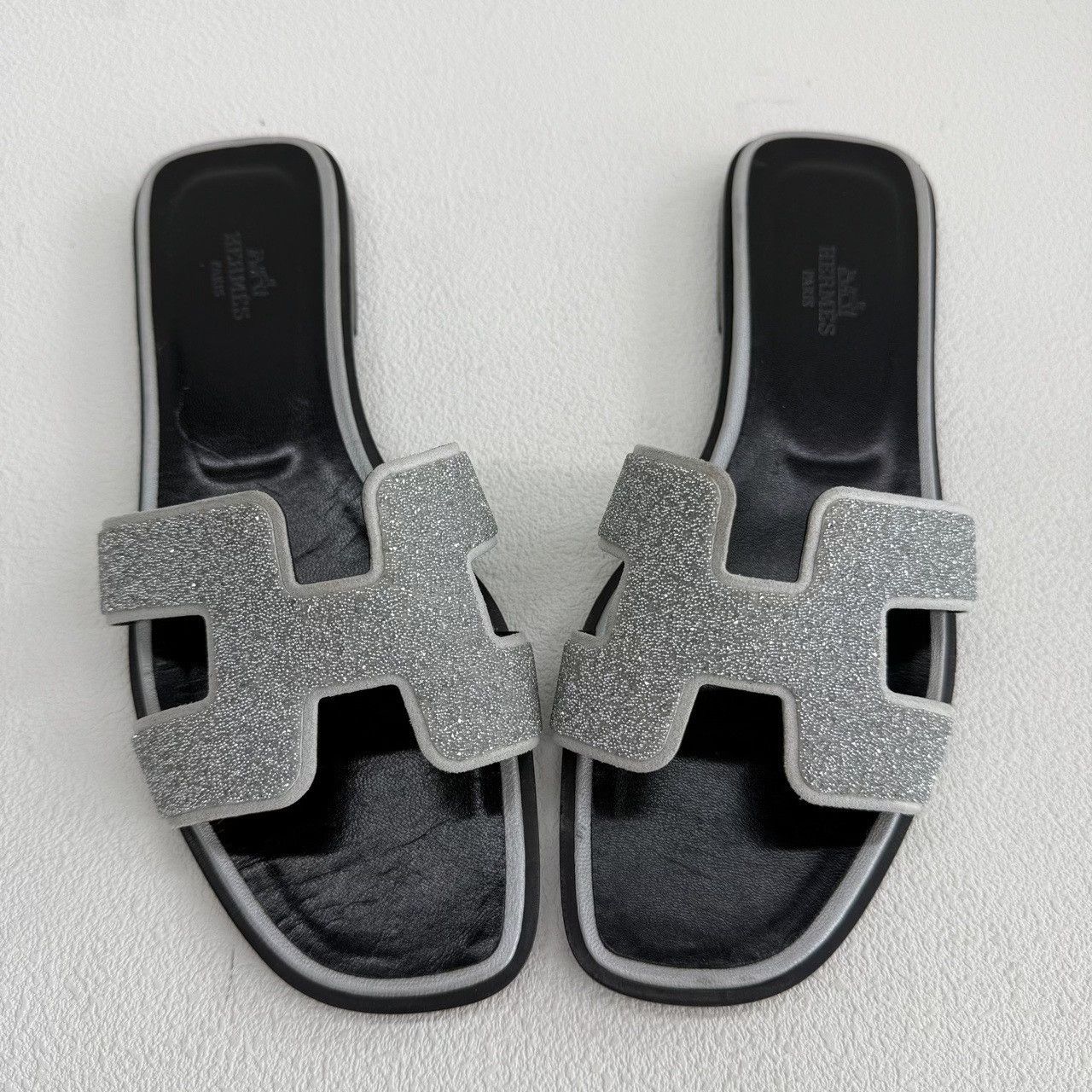 Hermes Hermes Silver Sandals us_7-5 Women Size US 7.5 / IT 37.5 - 9 Thumbnail