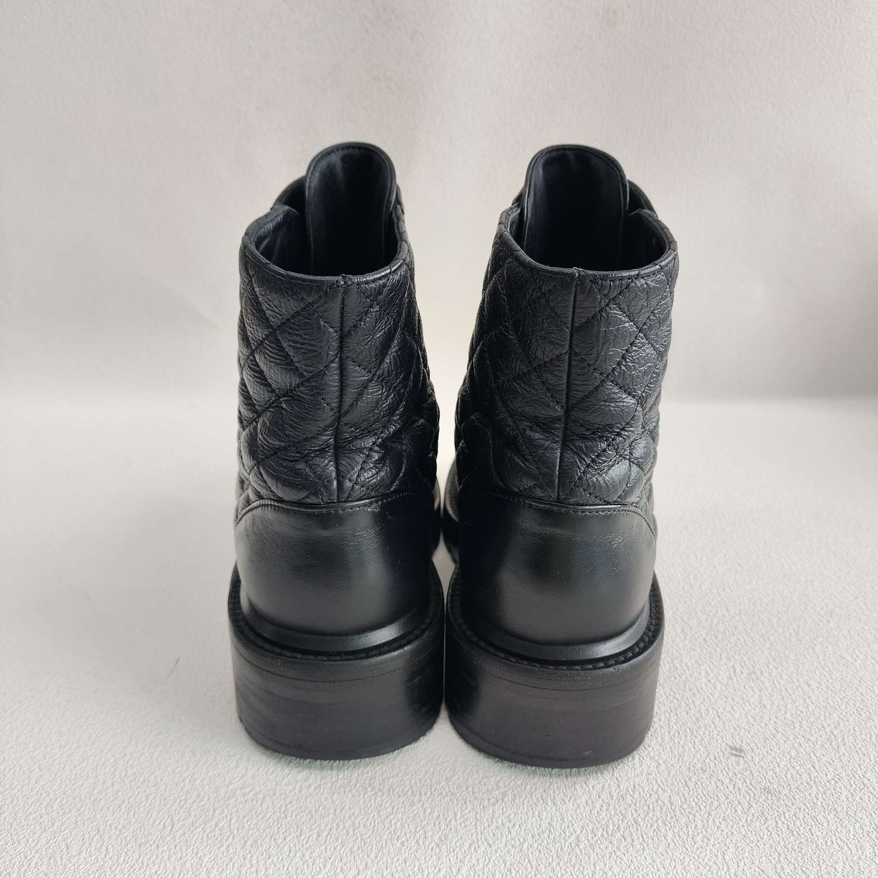 Chanel Chanel Retro Plaid Black Boots us_7-5 Women Size US 7.5 / IT 37.5 - 5 Thumbnail
