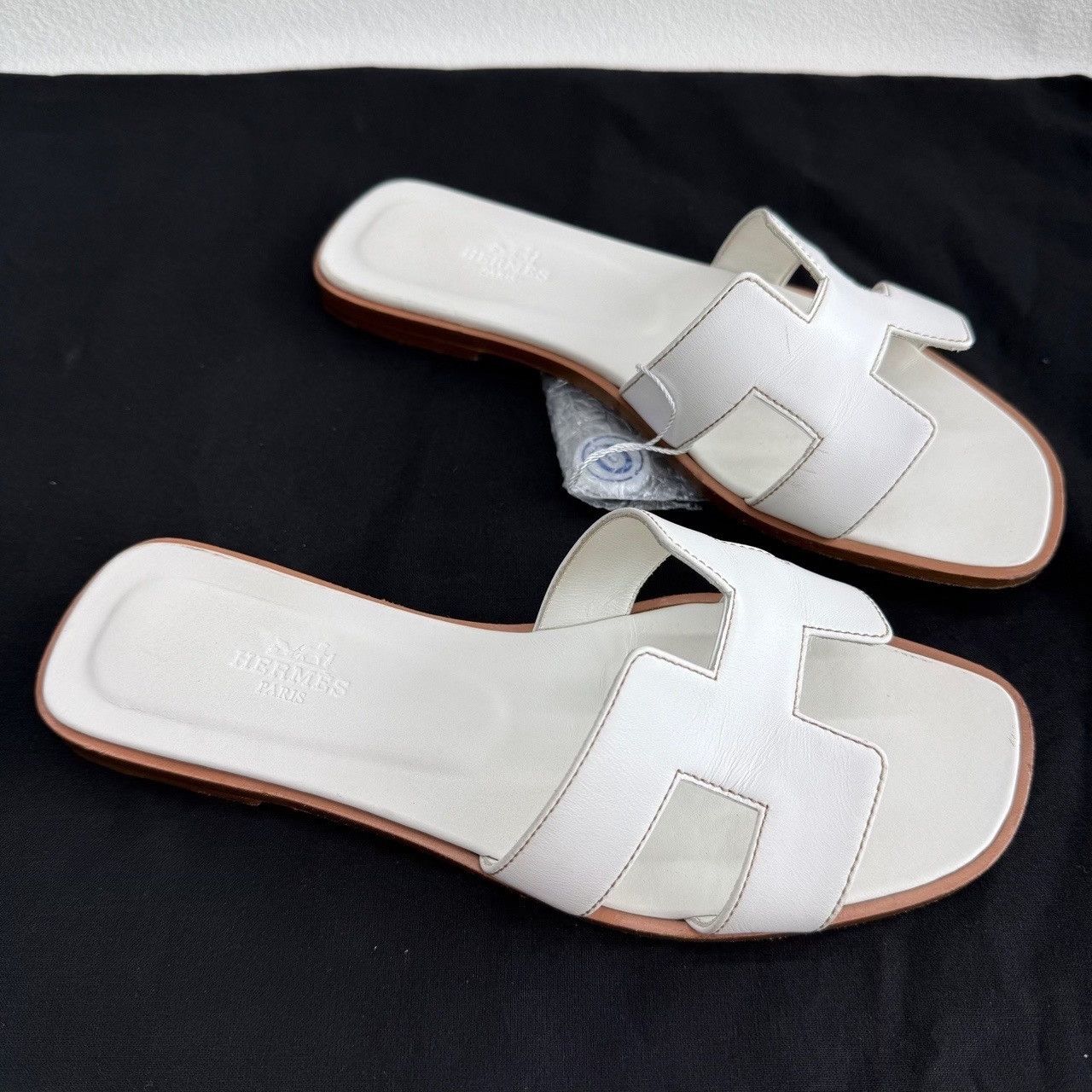 Hermes Hermes White Sandals us_6-5 Women Size US 6.5 / IT 36.5 - 3 Thumbnail