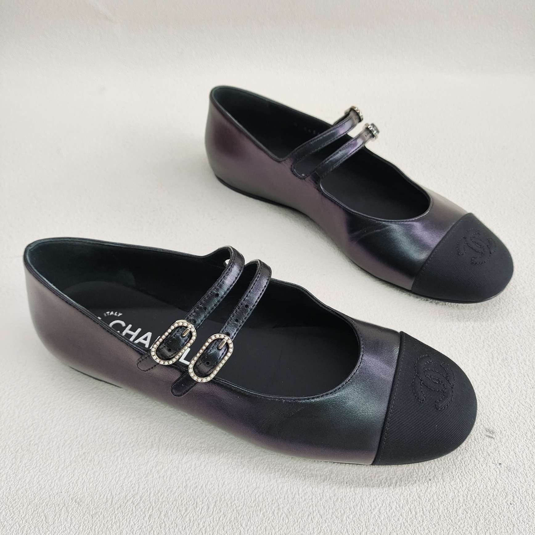 Chanel Chanel Leather Black Lowtop Sneakers us_6 Women Size US 6 / IT 36 - 3 Thumbnail