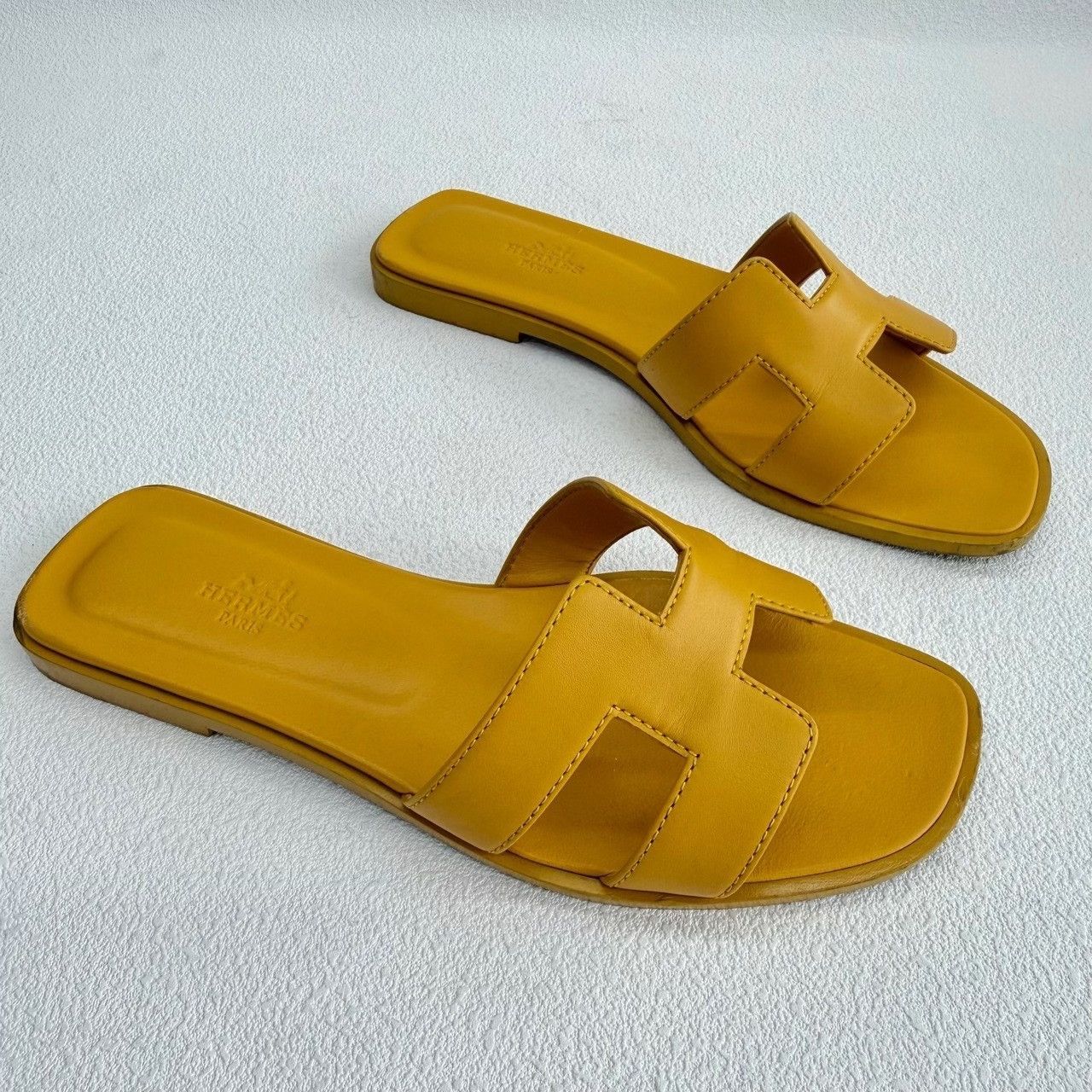 Hermes Hermes Yellow Sandals us_6 Women Size US 6 / IT 36 - 3 Thumbnail