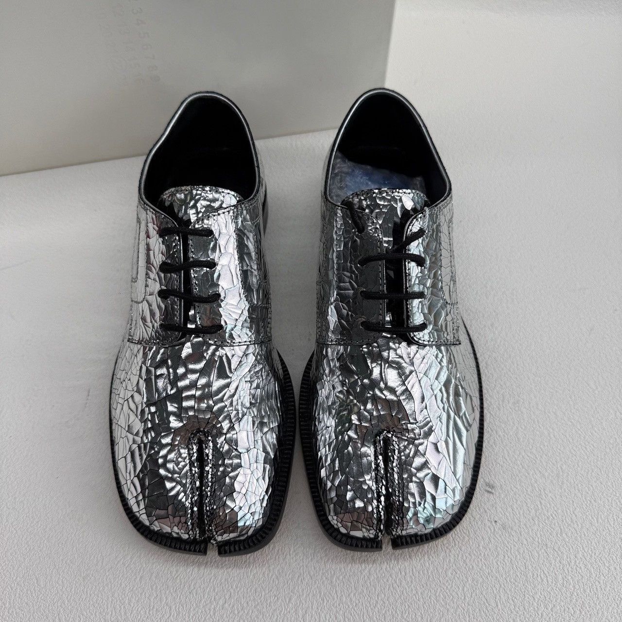 Maison Margiela Maison Margiela Silver Lowtop Sneakers us_5 Women Size US 5 / IT 35 - 3 Thumbnail