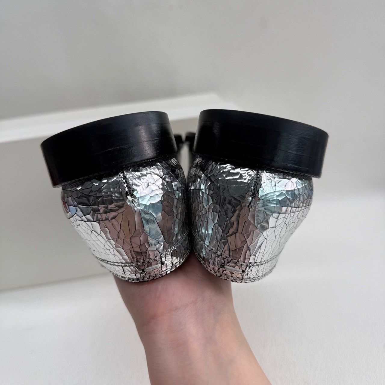 Maison Margiela Maison Margiela Silver Lowtop Sneakers us_5 Women Size US 5 / IT 35 - 9 Thumbnail