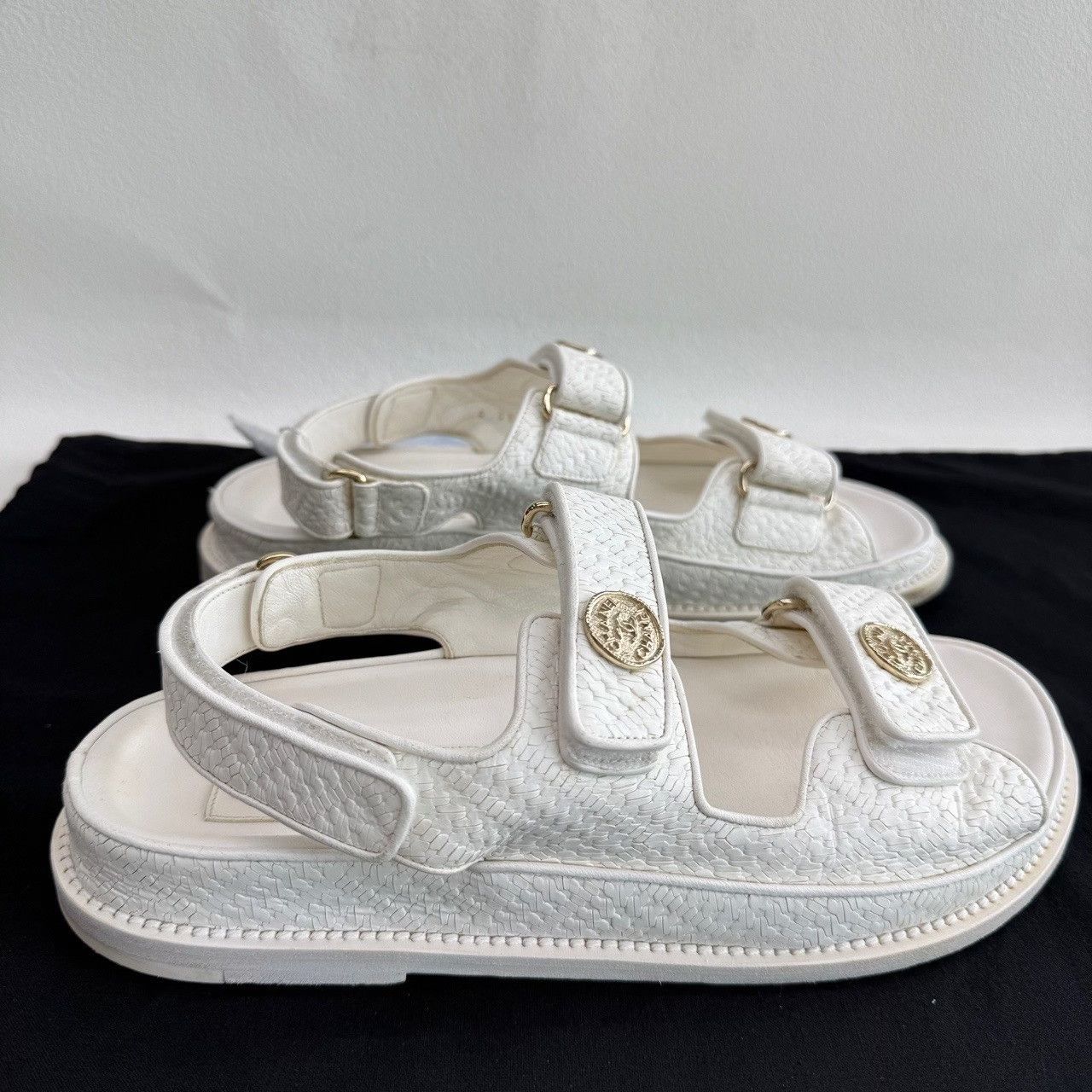 Chanel Chanel Leather White Sandals us_7-5 Women Size US 7.5 / IT 37.5 - 4 Thumbnail