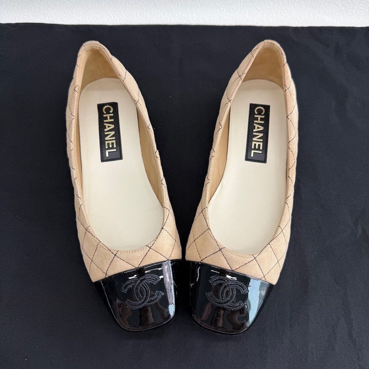 Chanel Chanel Suede Plaid Black Lowtop Sneakers us_6-5 Women Size US 6.5 / IT 36.5 - 9 Thumbnail