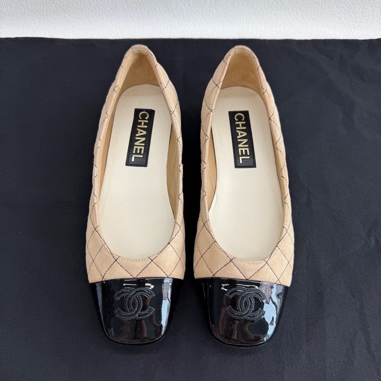Chanel Chanel Suede Plaid Black Lowtop Sneakers us_6-5 Women Size US 6.5 / IT 36.5 - 2 Thumbnail