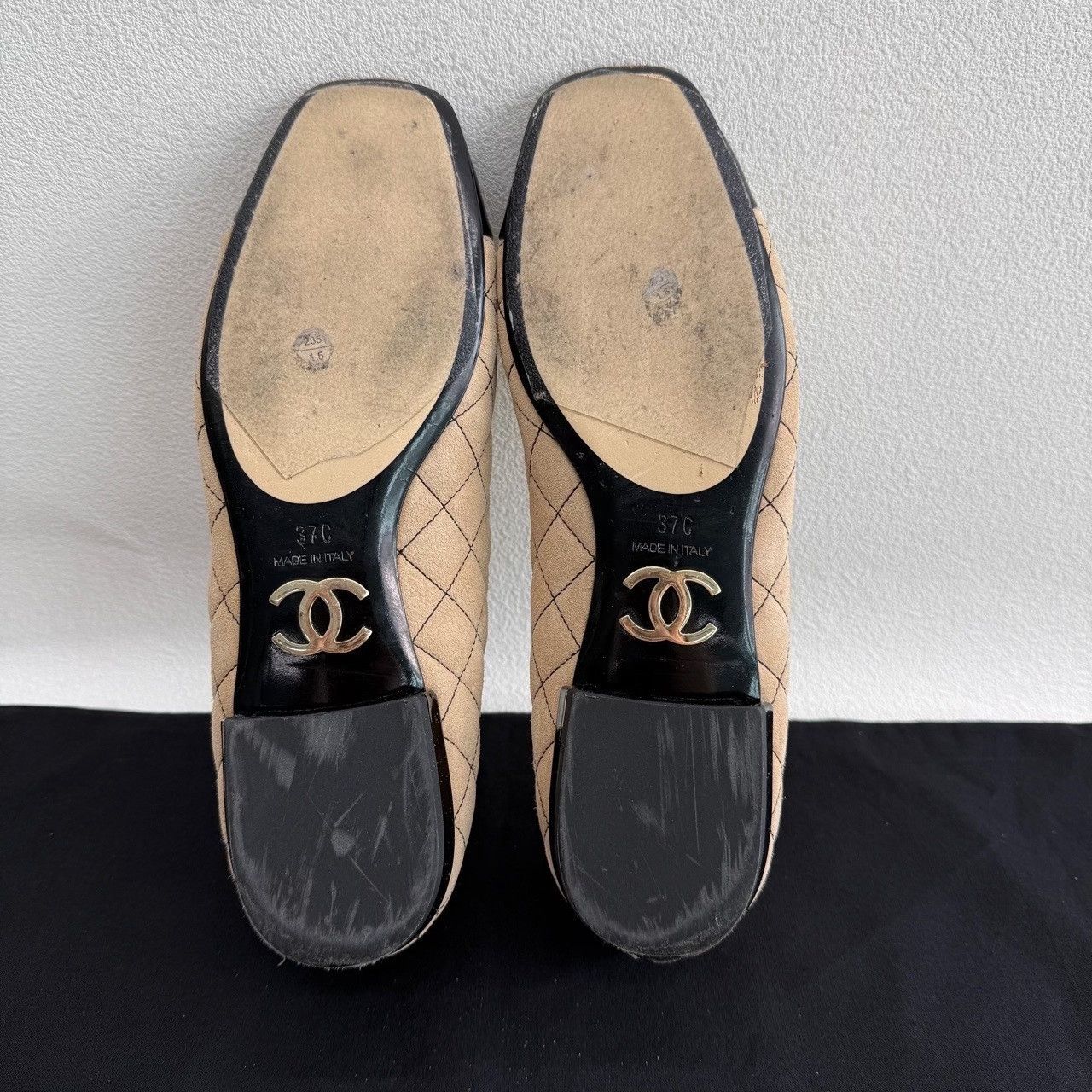 Chanel Chanel Suede Plaid Black Lowtop Sneakers us_6-5 Women Size US 6.5 / IT 36.5 - 7 Thumbnail