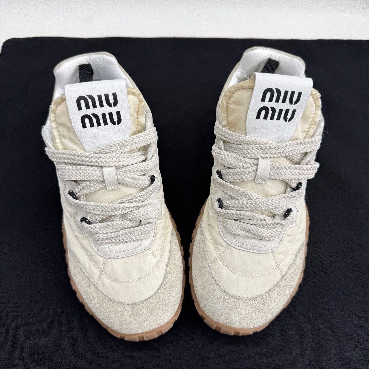 Miu Miu Miu Miu Beige Lowtop Sneakers us_5 Women Size US 5 / IT 35 - 9 Thumbnail