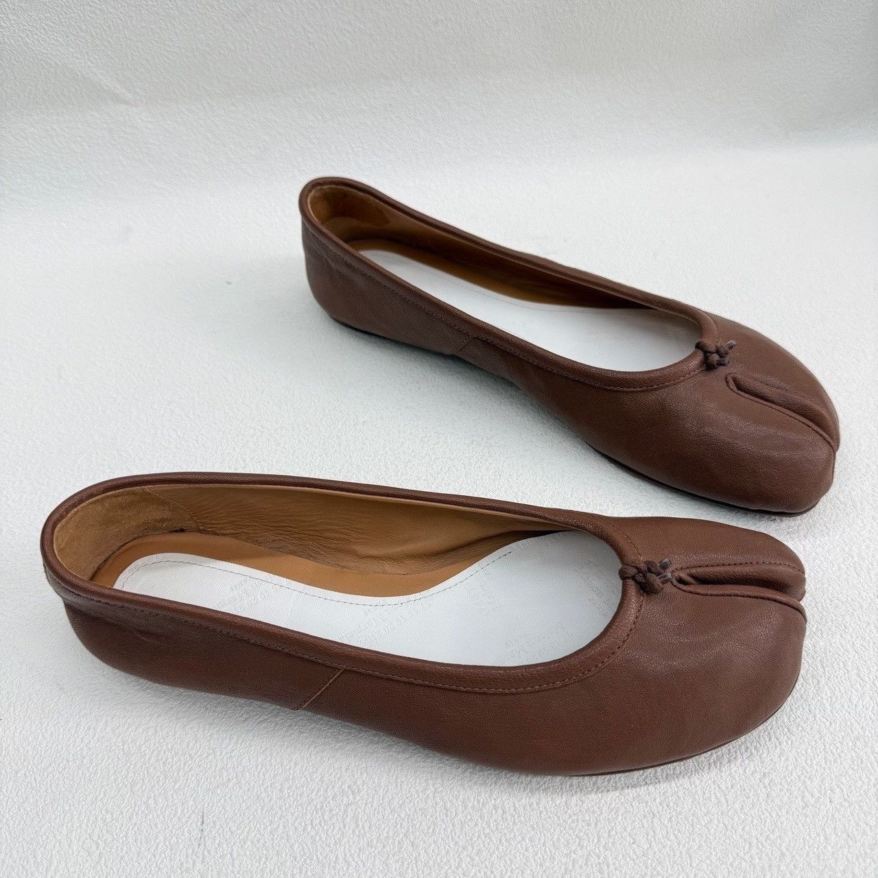 Maison Margiela Maison Margiela Brown Lowtop Sneakers us_6 Women Size US 6 / IT 36 - 3 Thumbnail