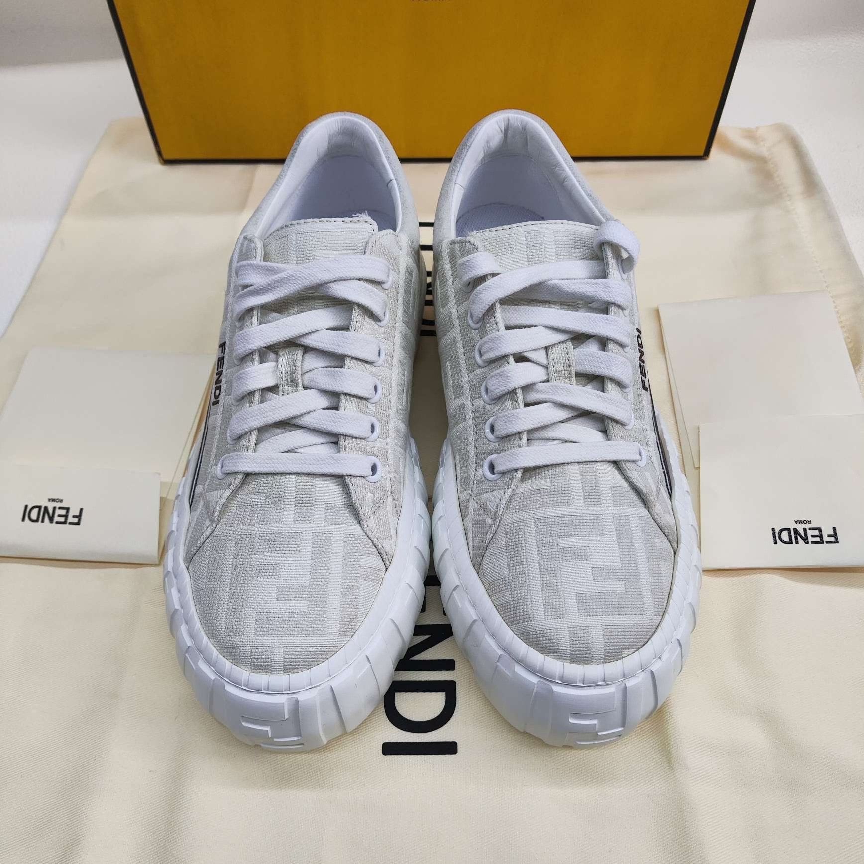 Fendi Fendi Leather White Lowtop Sneakers us_6-5 Women Size US 6.5 / IT 36.5 - 2 Thumbnail