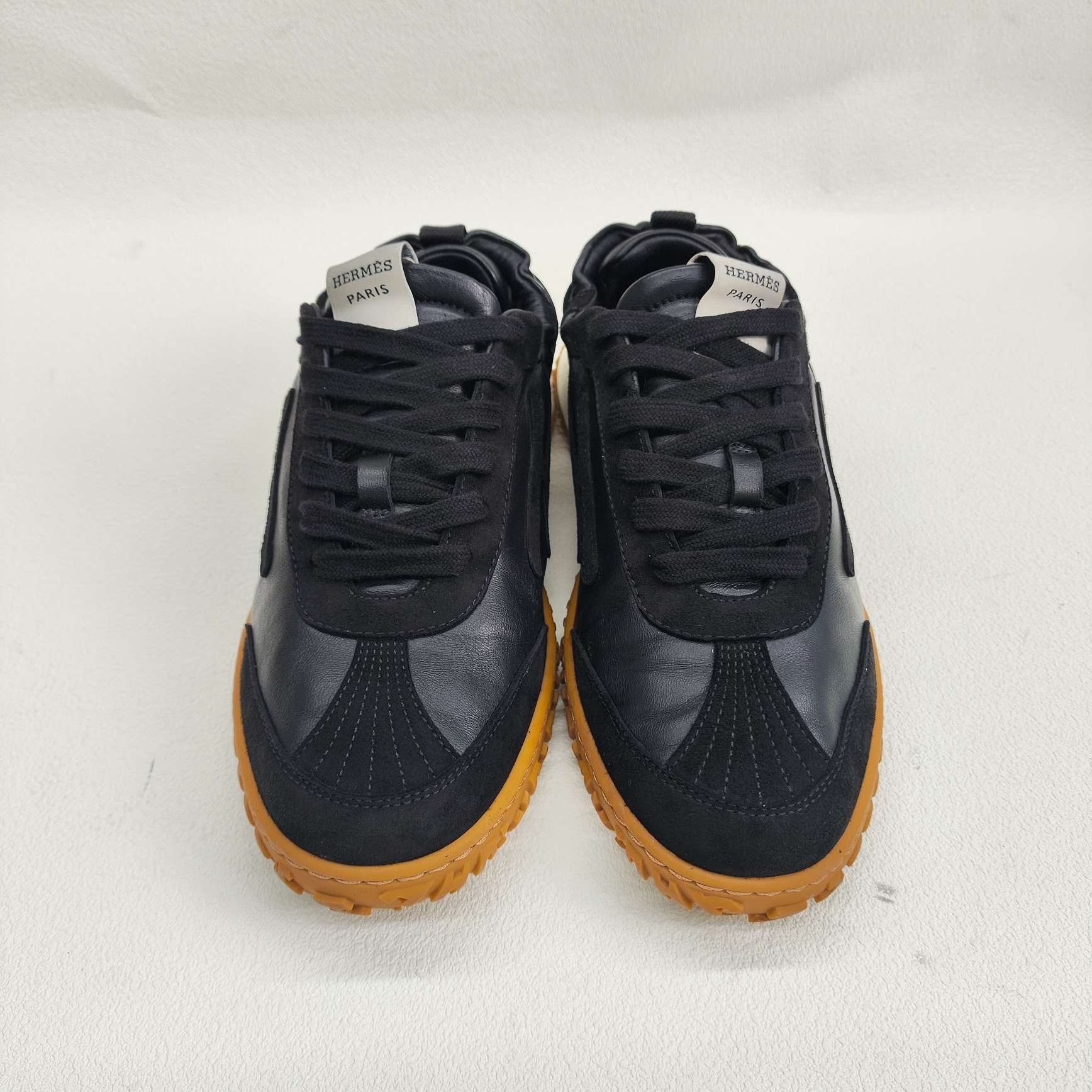 Hermes Hermes Casual Black Lowtop Sneakers us_7-5 Women Size US 7.5 / IT 37.5 - 2 Thumbnail
