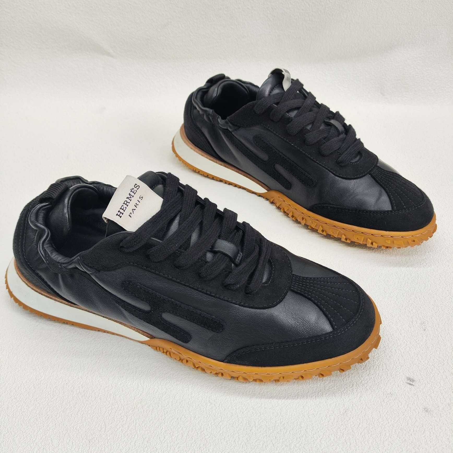 Hermes Hermes Casual Black Lowtop Sneakers us_7-5 Women Size US 7.5 / IT 37.5 - 3 Thumbnail
