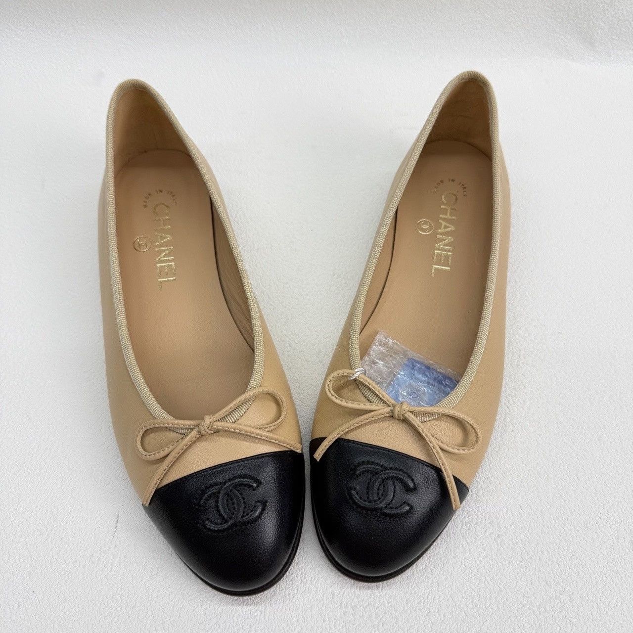 Chanel Chanel Black Lowtop Sneakers us_6-5 Women Size US 6.5 / IT 36.5 - 9 Thumbnail