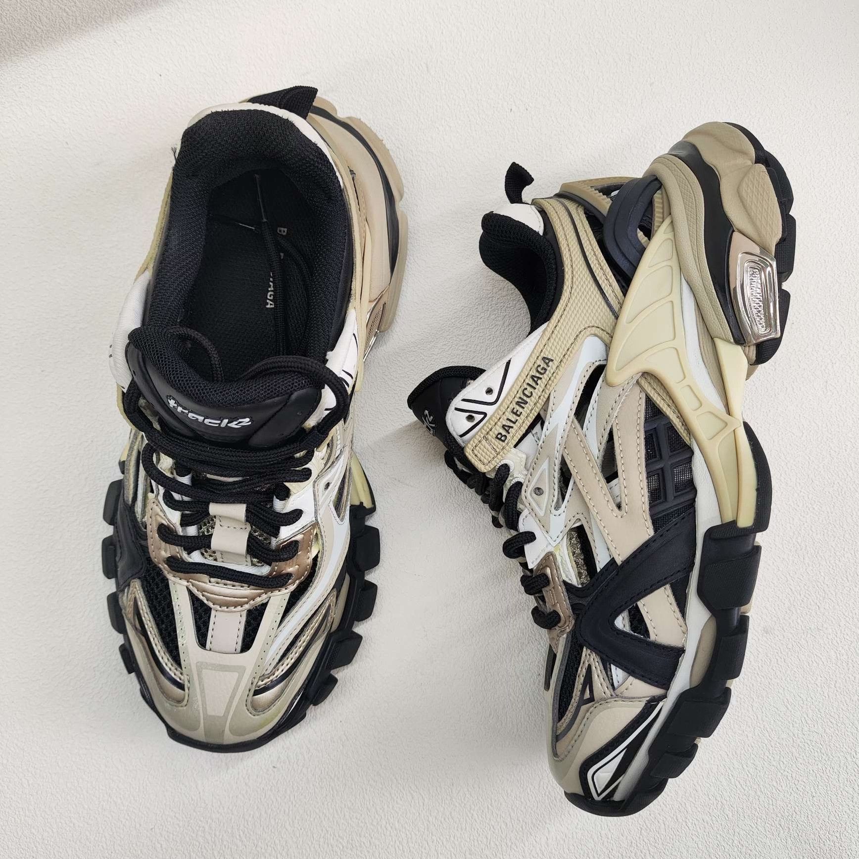 Balenciaga Balenciaga Multi Lowtop Sneakers us_6 Women Size US 6 / IT 36 - 8 Thumbnail