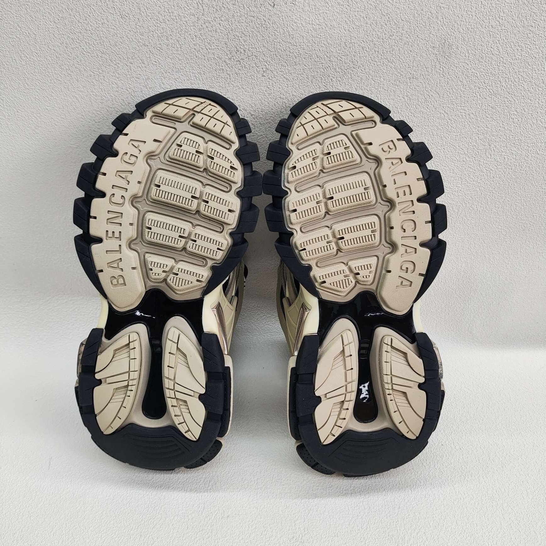 Balenciaga Balenciaga Multi Lowtop Sneakers us_6 Women Size US 6 / IT 36 - 7 Thumbnail