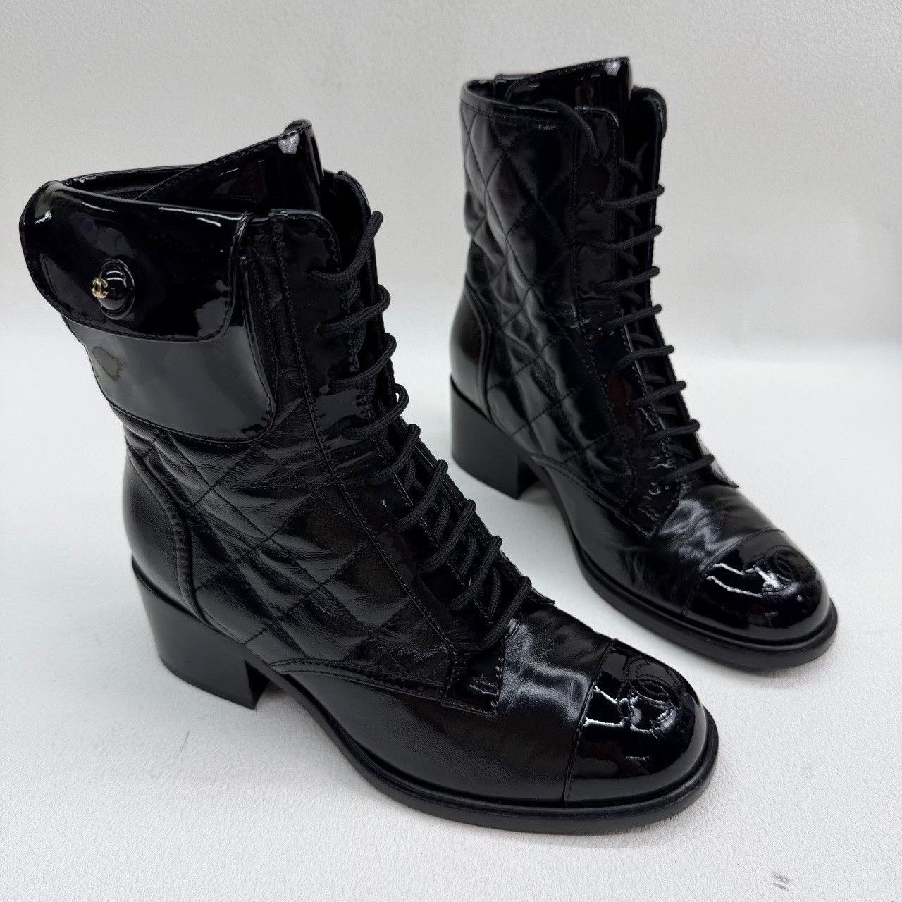 Chanel Chanel Patent Plaid Black Boots us_5 Women Size US 5 / IT 35 - 3 Thumbnail