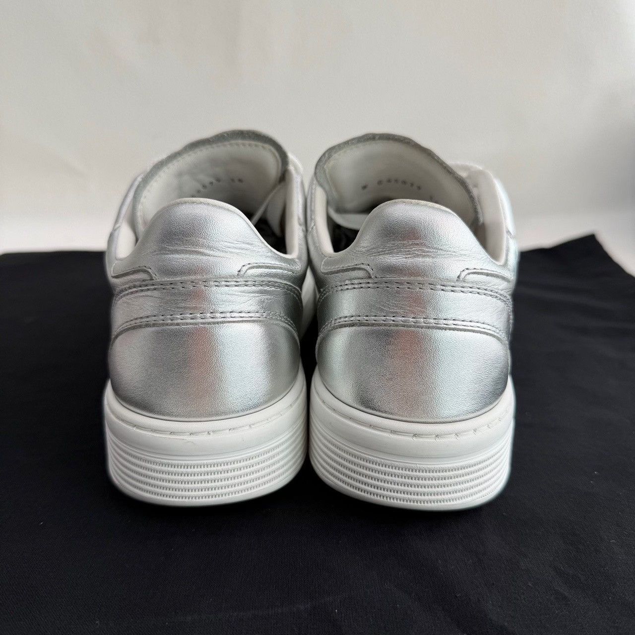 Chanel Chanel Leather Silver Lowtop Sneakers us_7-5 Women Size US 7.5 / IT 37.5 - 5 Thumbnail