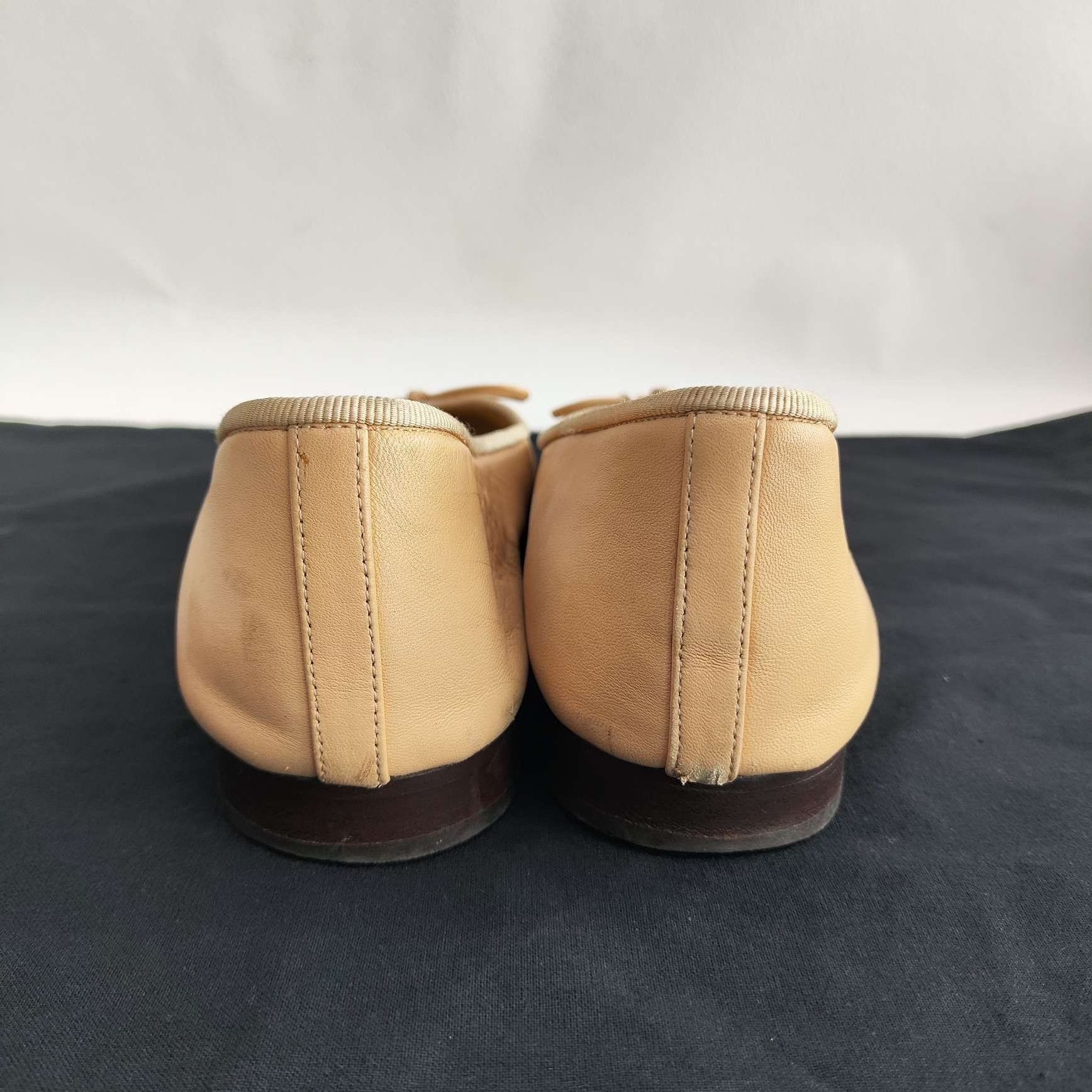 Chanel Chanel Black Lowtop Sneakers us_6-5 Women Size US 6.5 / IT 36.5 - 5 Thumbnail