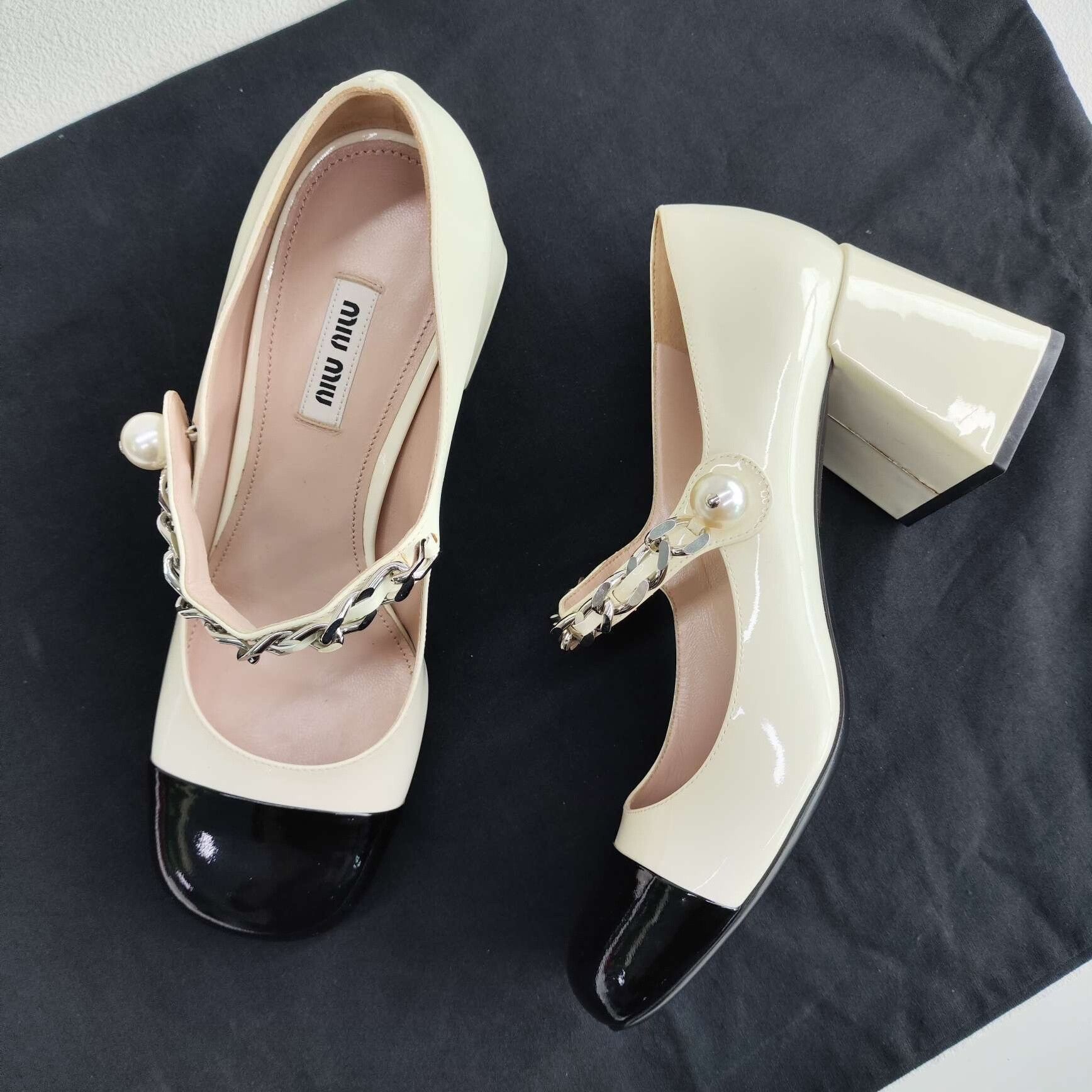 Miu Miu Miu Miu Patent Beige Lowtop Sneakers us_6 Women Size US 6 / IT 36 - 8 Thumbnail